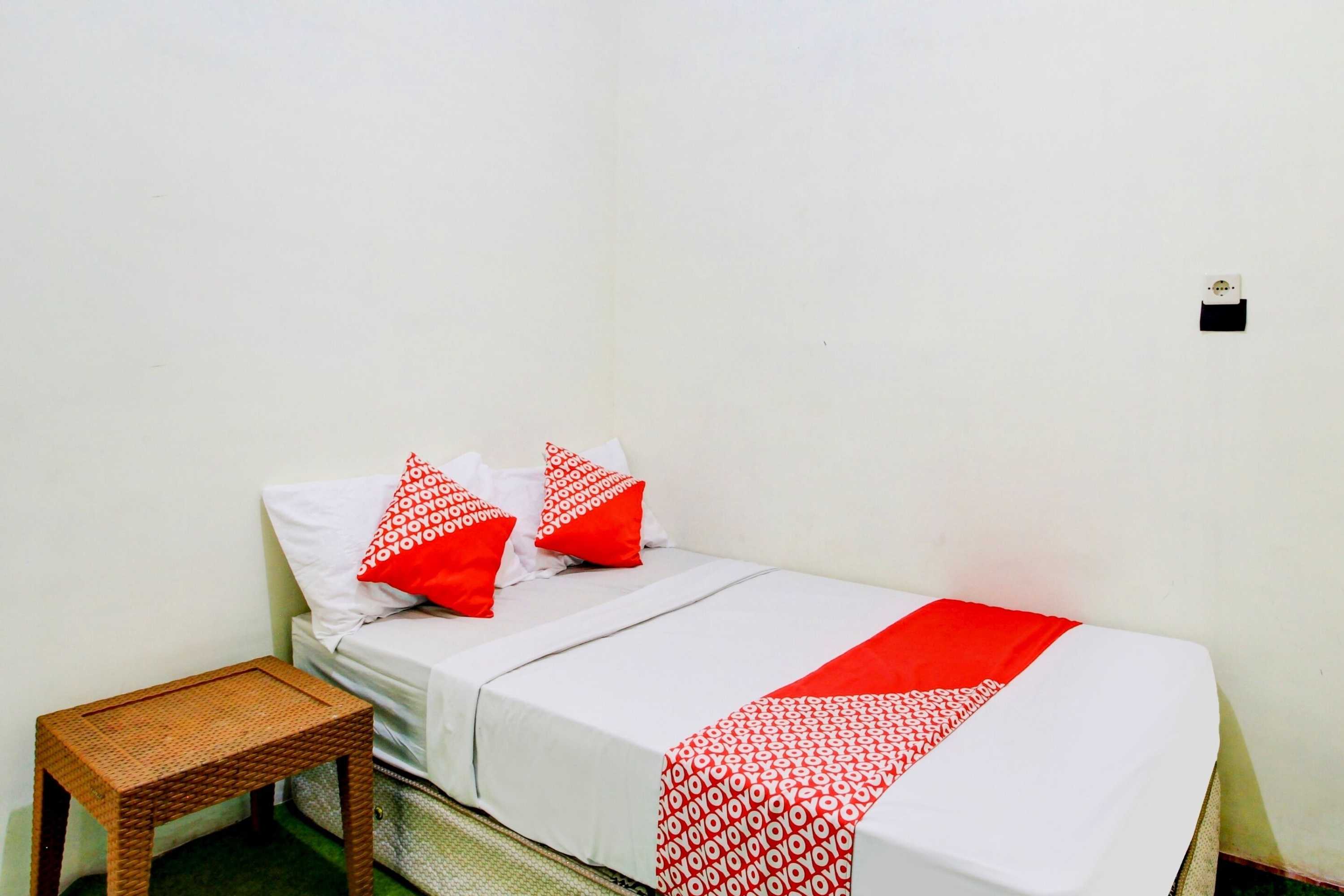 Gift card for Oyo 90725 Zeevanna Guest House Syariah Gift card for Oyo 90725 Zeevanna Guest House Syariah