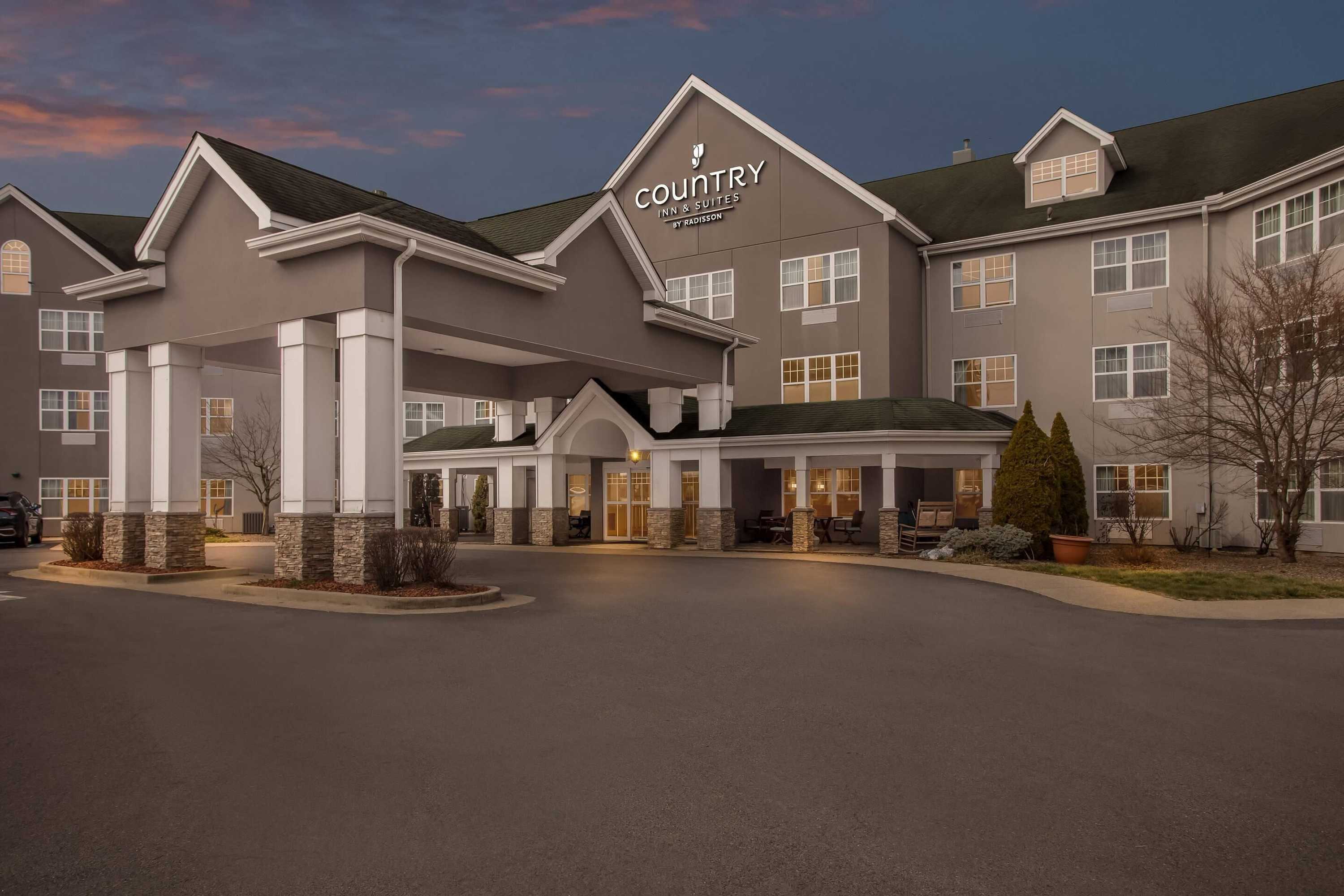 Gift card for Country Inn & Suites by Radisson, Beckley, WV