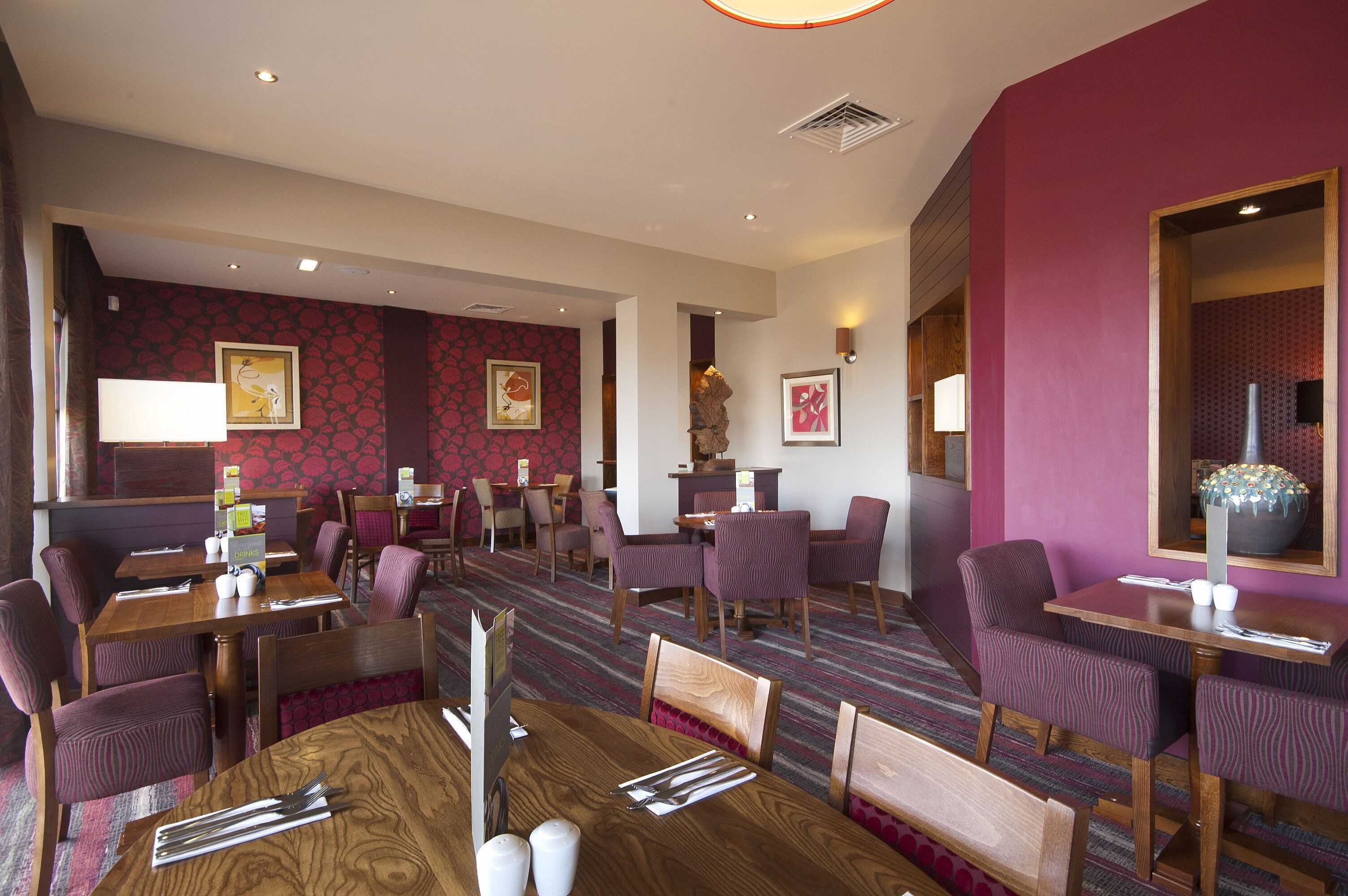 Gift card for Premier Inn Edinburgh Park (the Gyle) Gift card for Premier Inn Edinburgh Park (the Gyle)