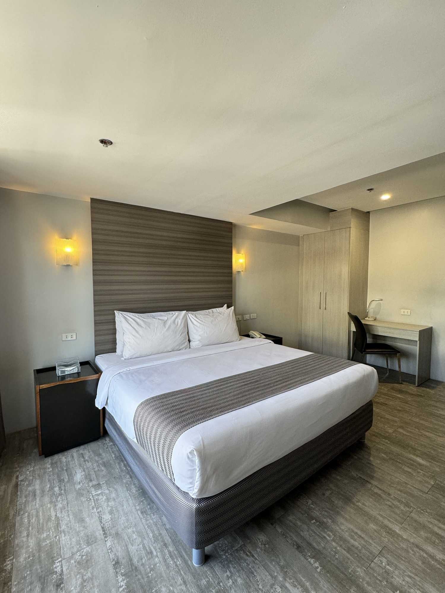 Gift card for 1A Express Hotel Gift card for 1A Express Hotel