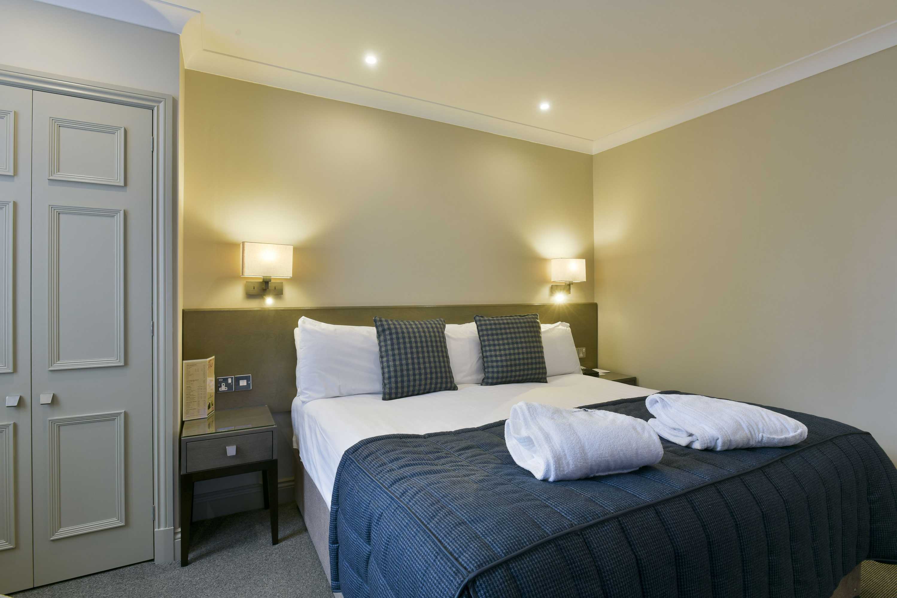 Gift card for Crown And Mitre Hotel Gift card for Crown And Mitre Hotel