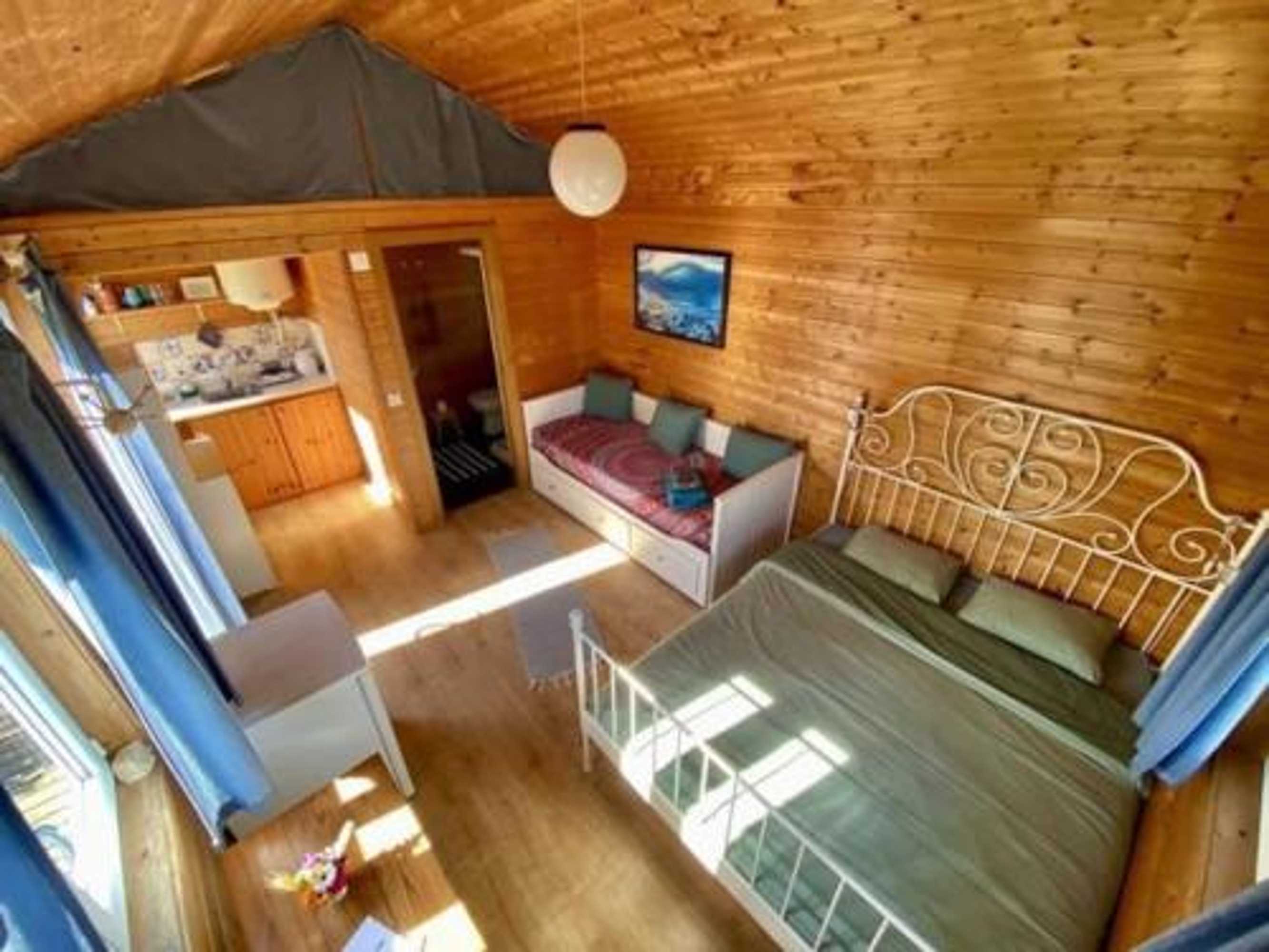 Gift card for Da Silva Surfcamp - Tiny House Jorgina Gift card for Da Silva Surfcamp - Tiny House Jorgina