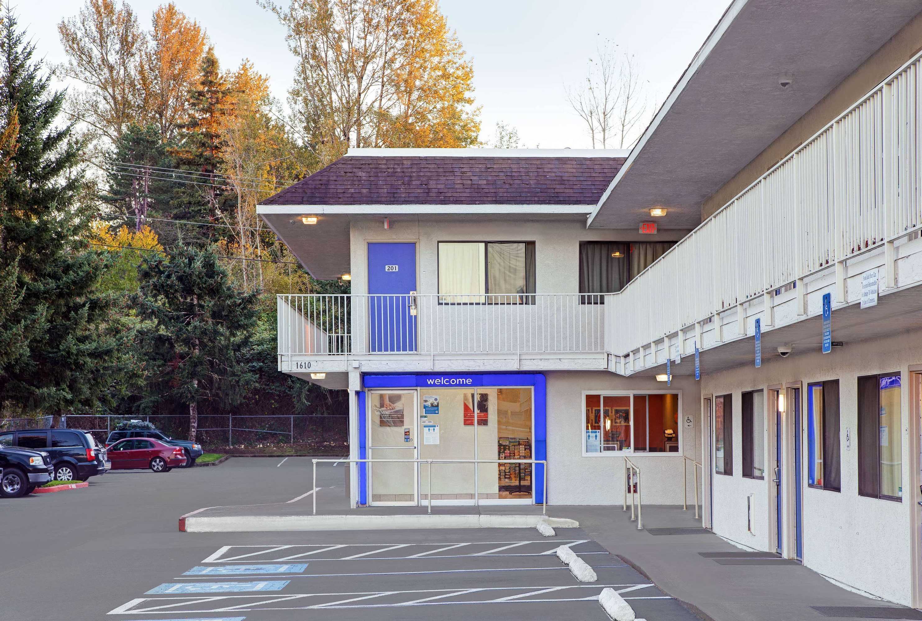 Gift card for Motel 6 Troutdale, OR - Portland East