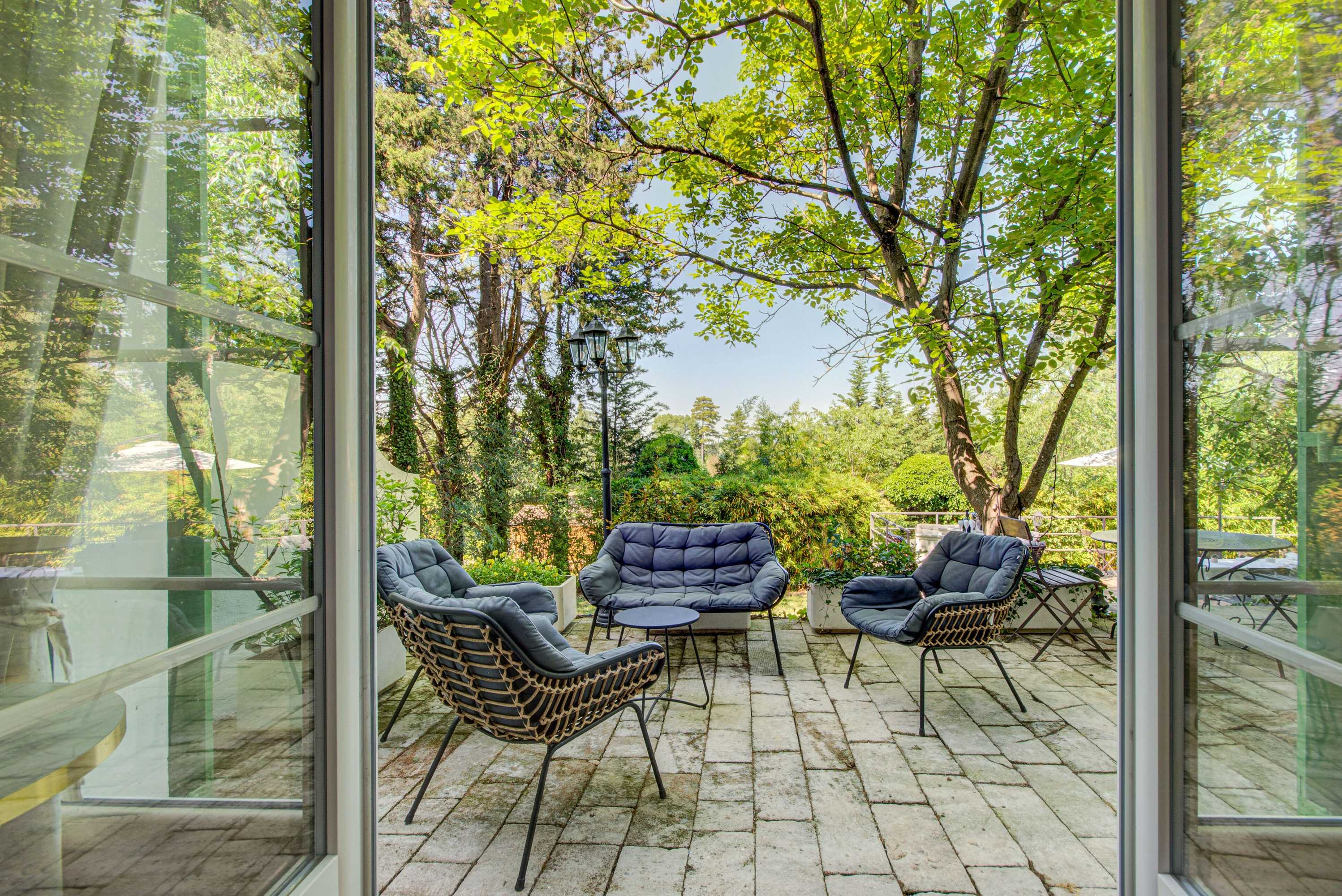 Gift card for Logis Hotel Le Blason de Provence Gift card for Logis Hotel Le Blason de Provence