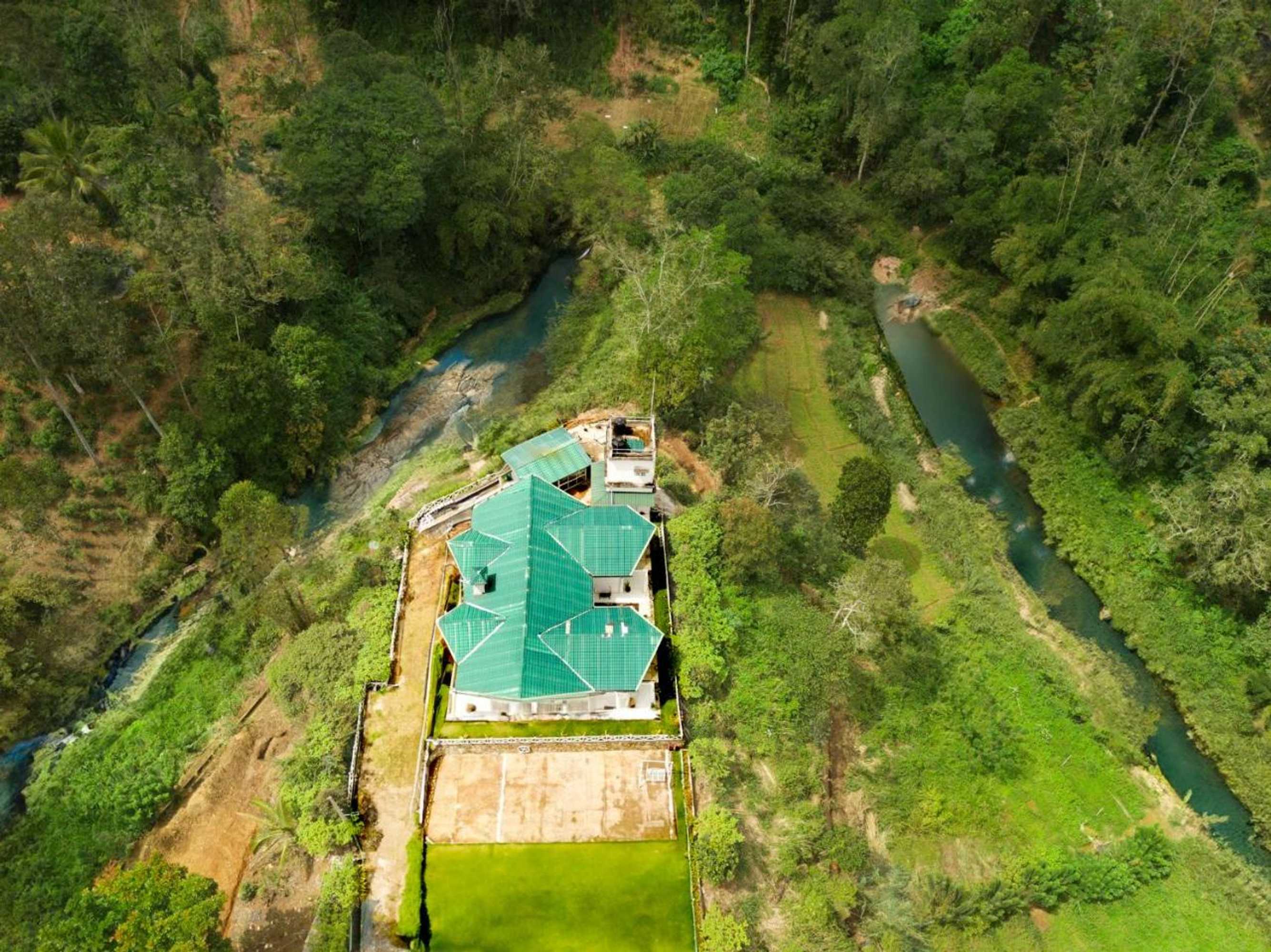 Gift card for Mount Edge Riverside Hotel in Bandarawela