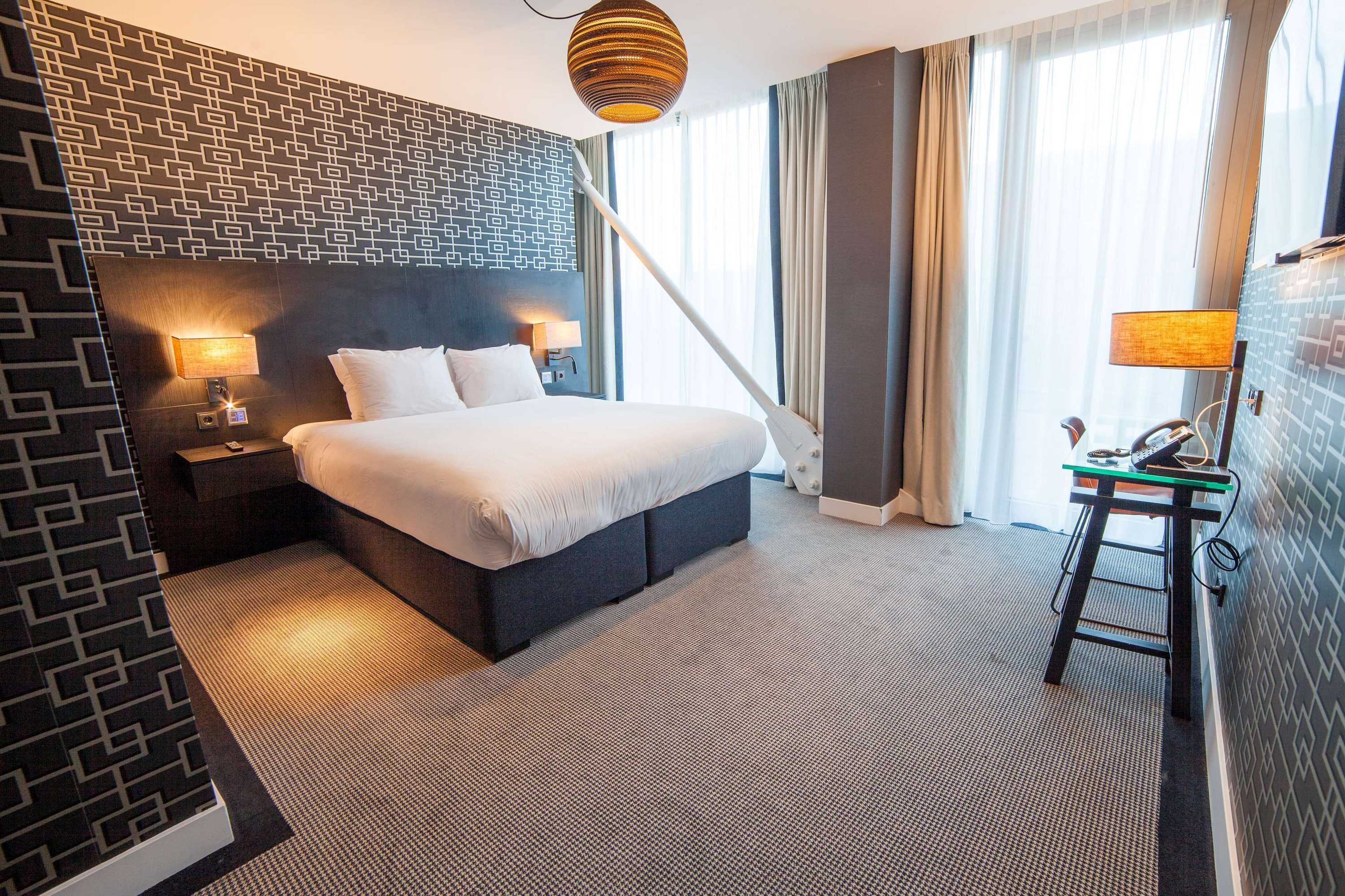 Gift card for Doubletree by Hilton Hotel Amsterdam - Ndsm Wharf Gift card for Doubletree by Hilton Hotel Amsterdam - Ndsm Wharf