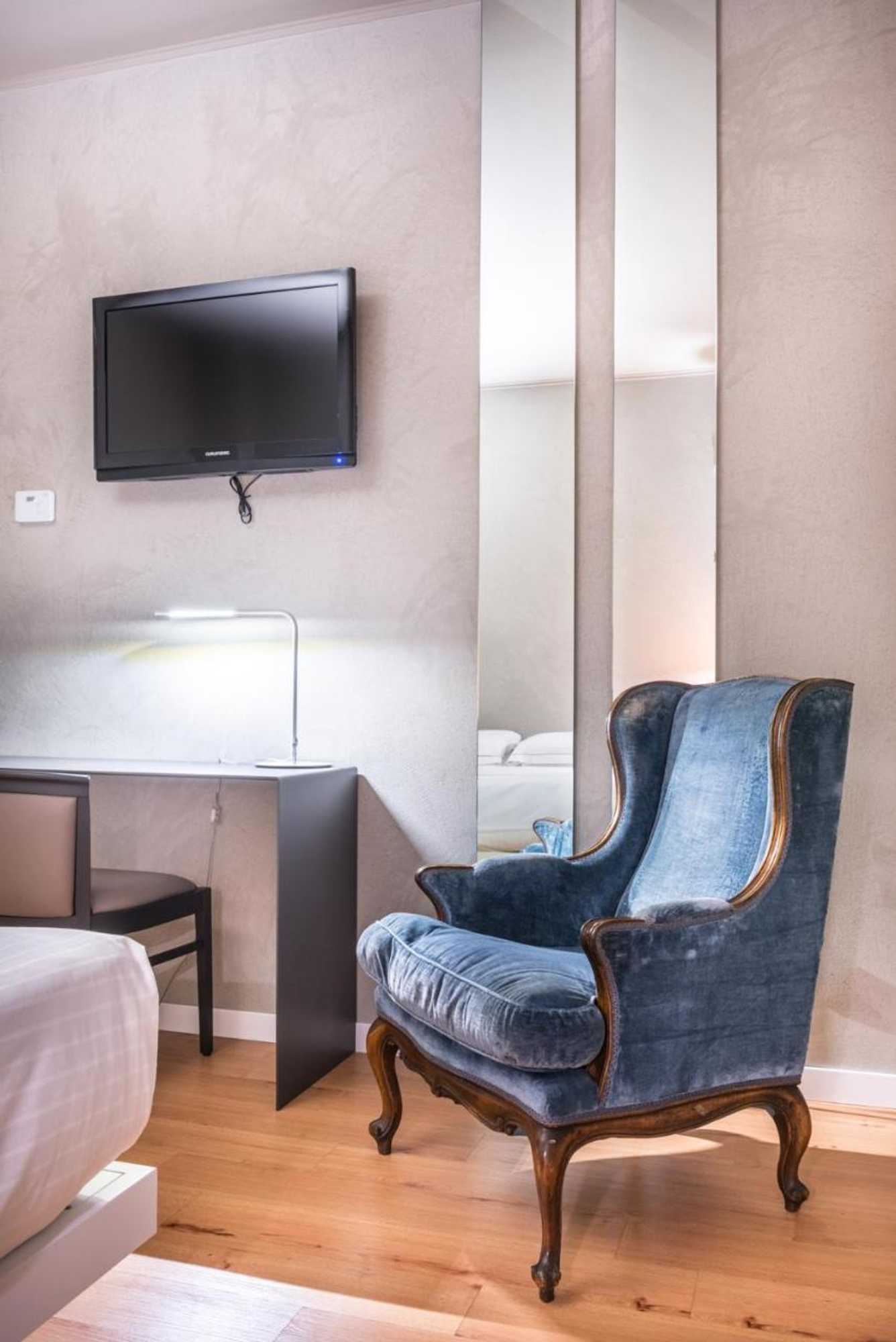 Gift card for Point Hotel