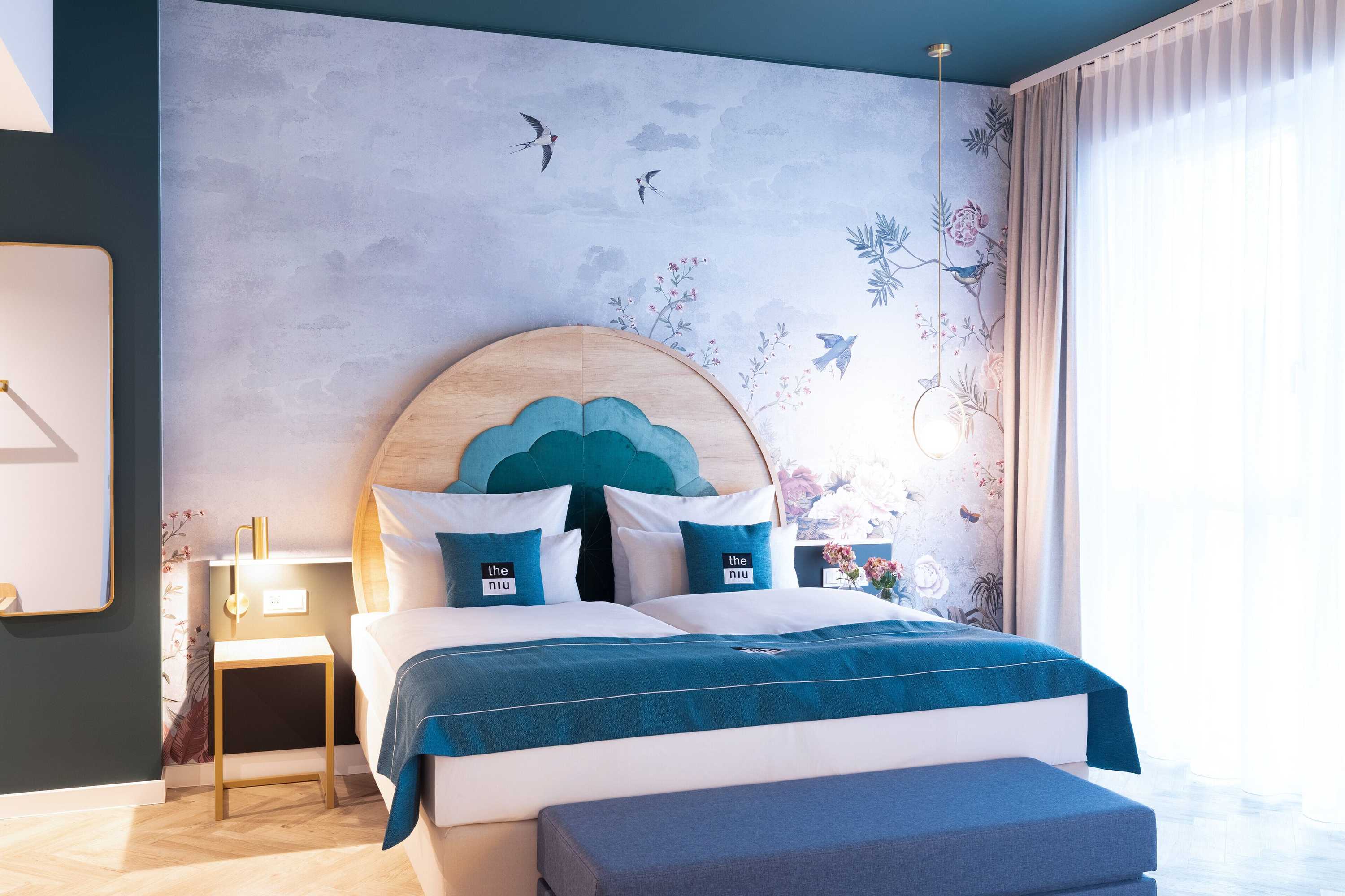 Gift card for Holiday Inn - The Niu, Flower Konstanz by Ihg Gift card for Holiday Inn - The Niu, Flower Konstanz by Ihg