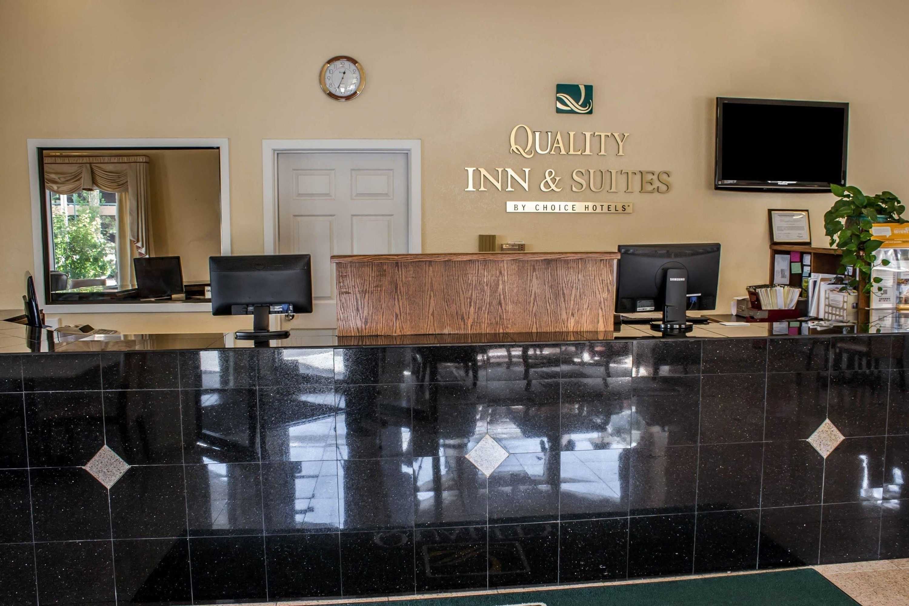 Gift card for Quality Inn & Suites Fife Seattle Gift card for Quality Inn & Suites Fife Seattle
