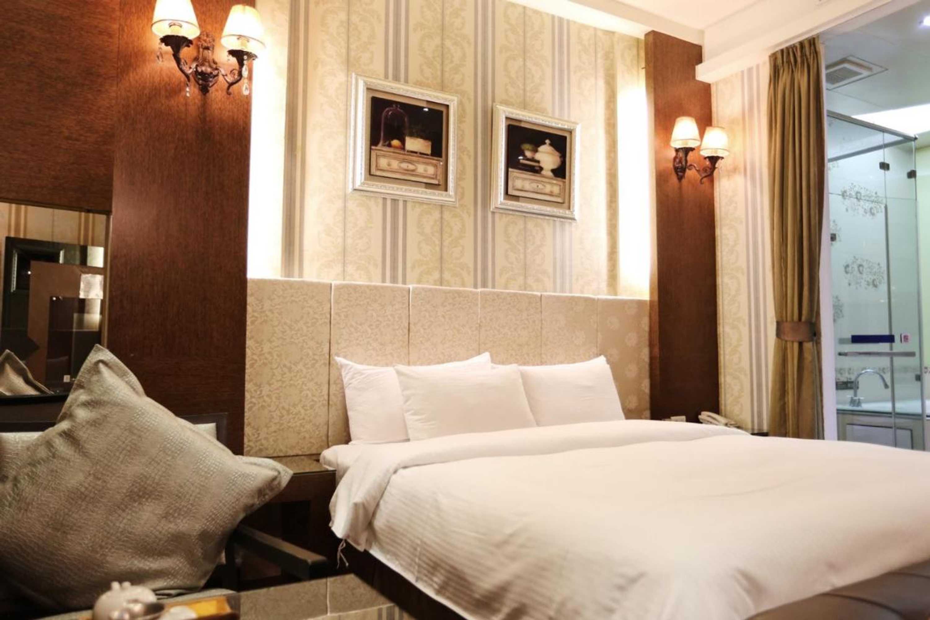 Gift card for Go Shine Motel