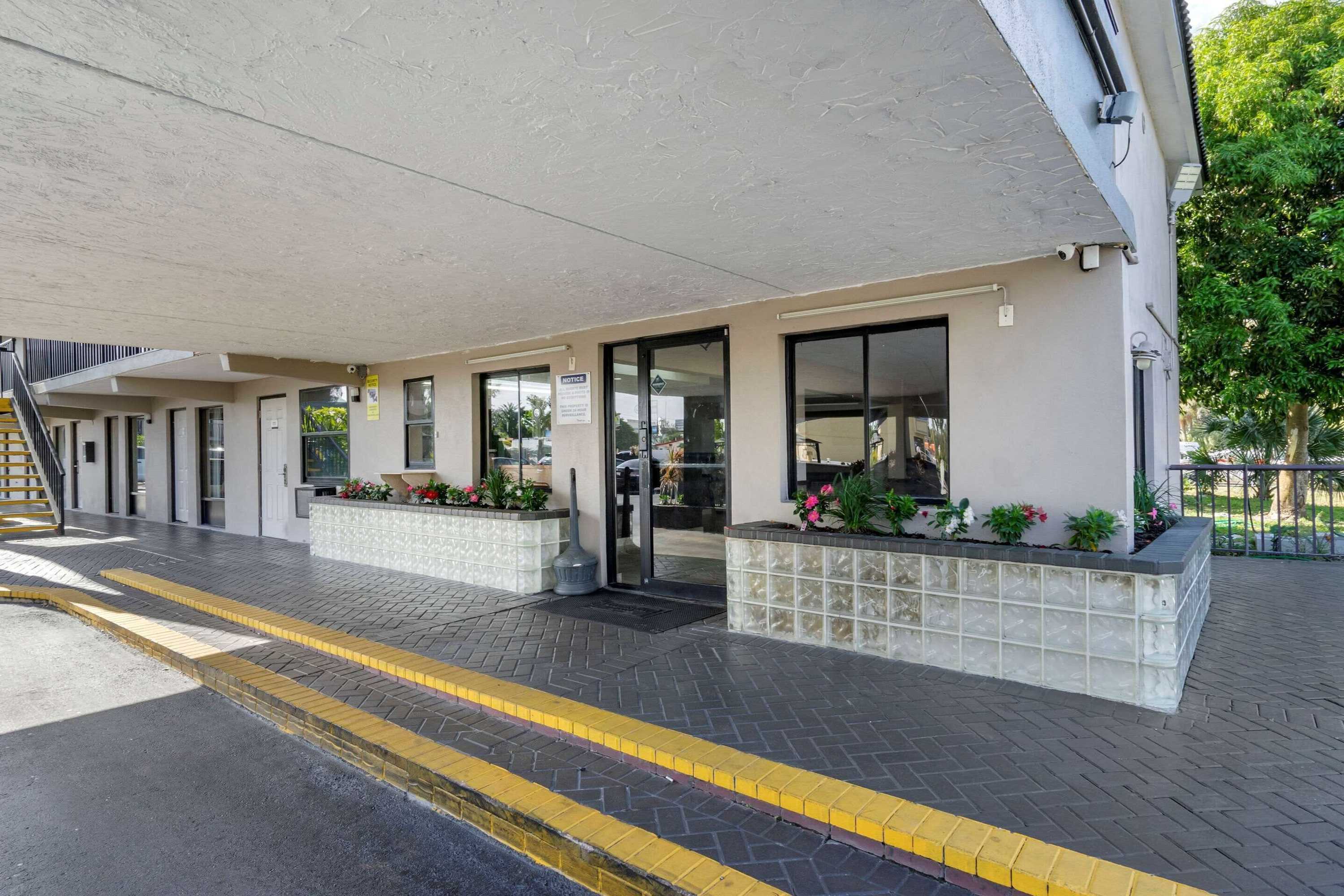 Gift card for Rodeway Inn Clearwater - Dunedin Gift card for Rodeway Inn Clearwater - Dunedin