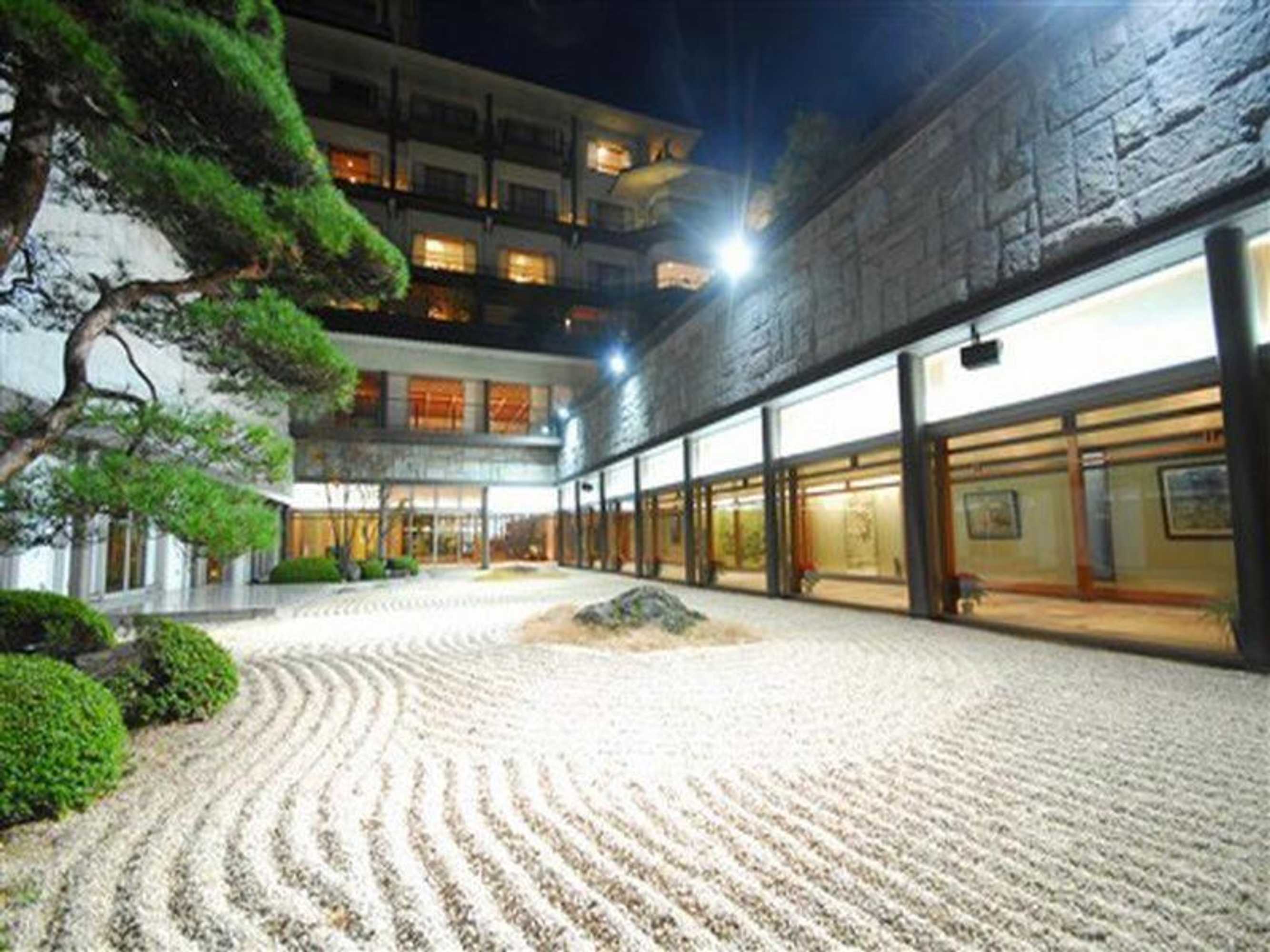Gift card for Hotel Saginoyu