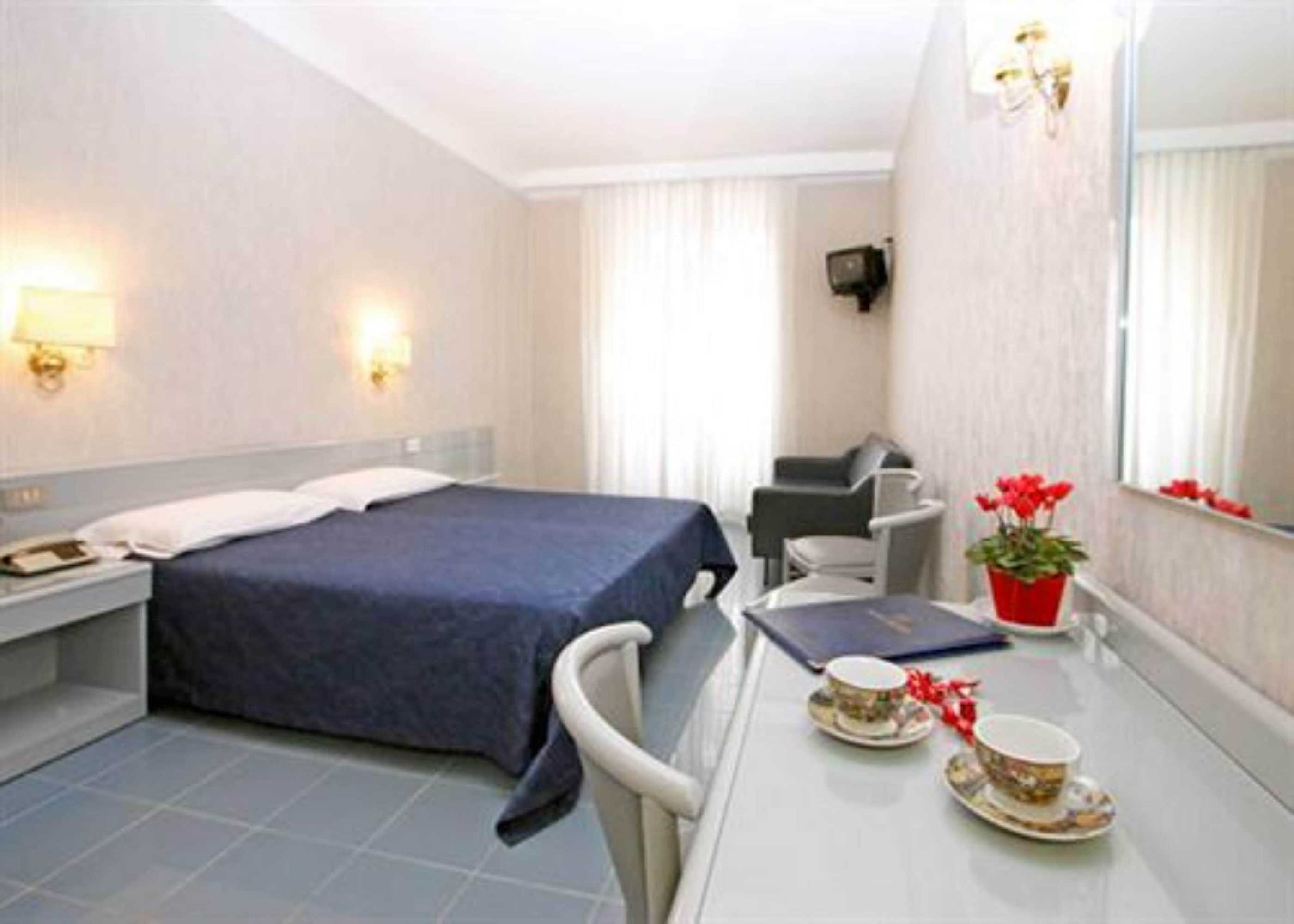 Gift card for Hotel Roma Gift card for Hotel Roma