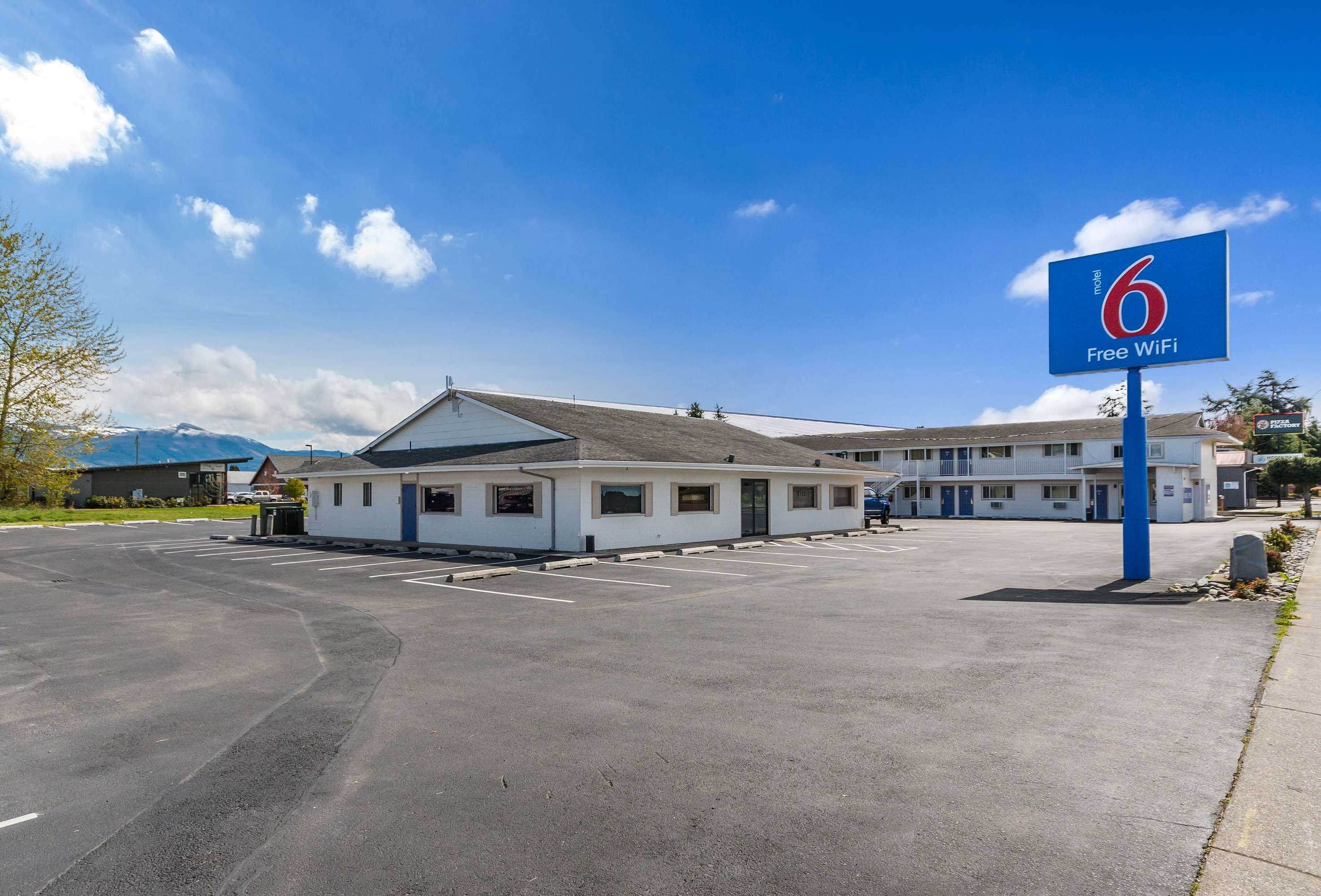 Gift card for Motel 6 Burlington, WA