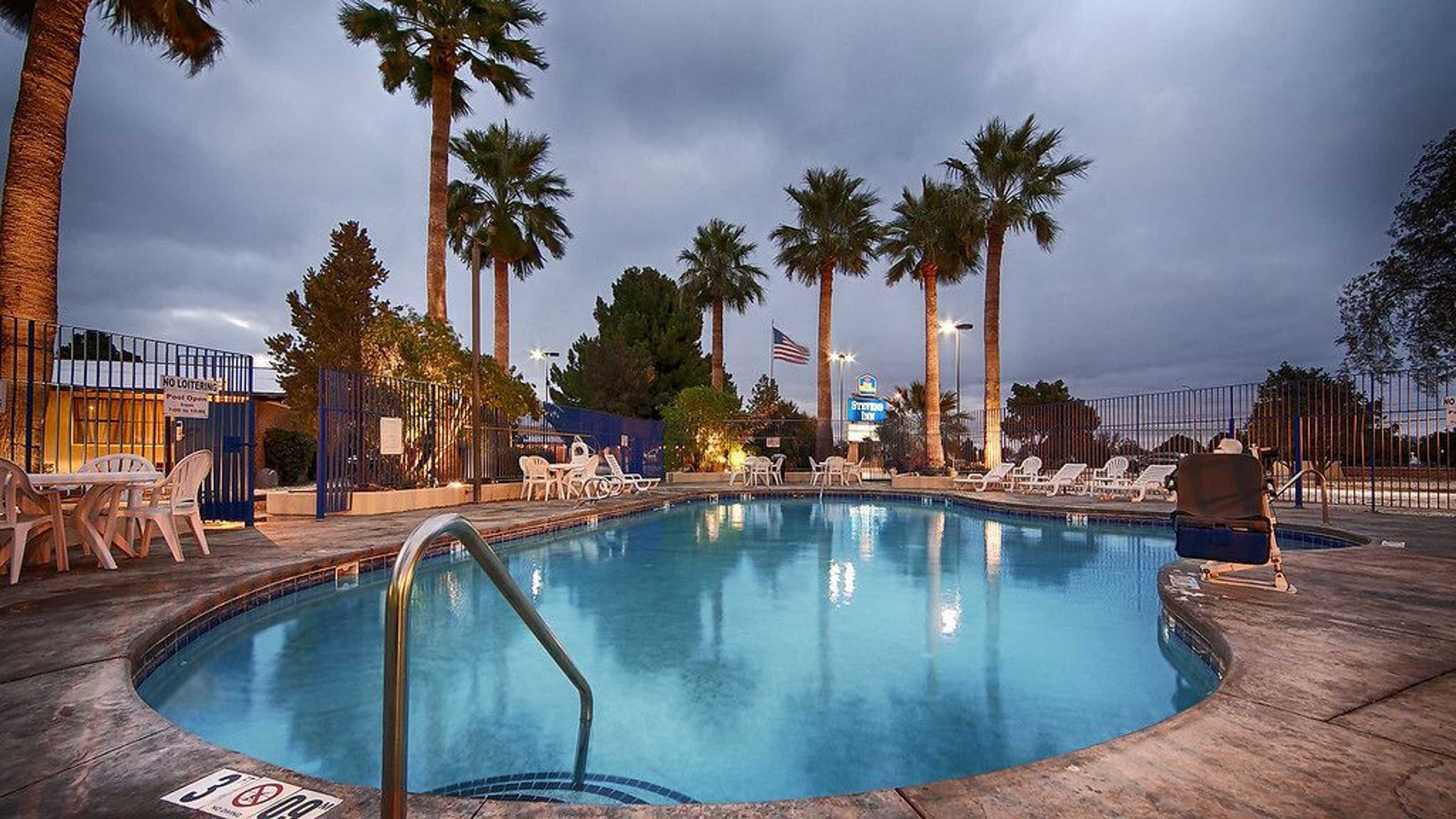 Gift card for Stevens Inn a Howard Johnson by Wyndham Gift card for Stevens Inn a Howard Johnson by Wyndham