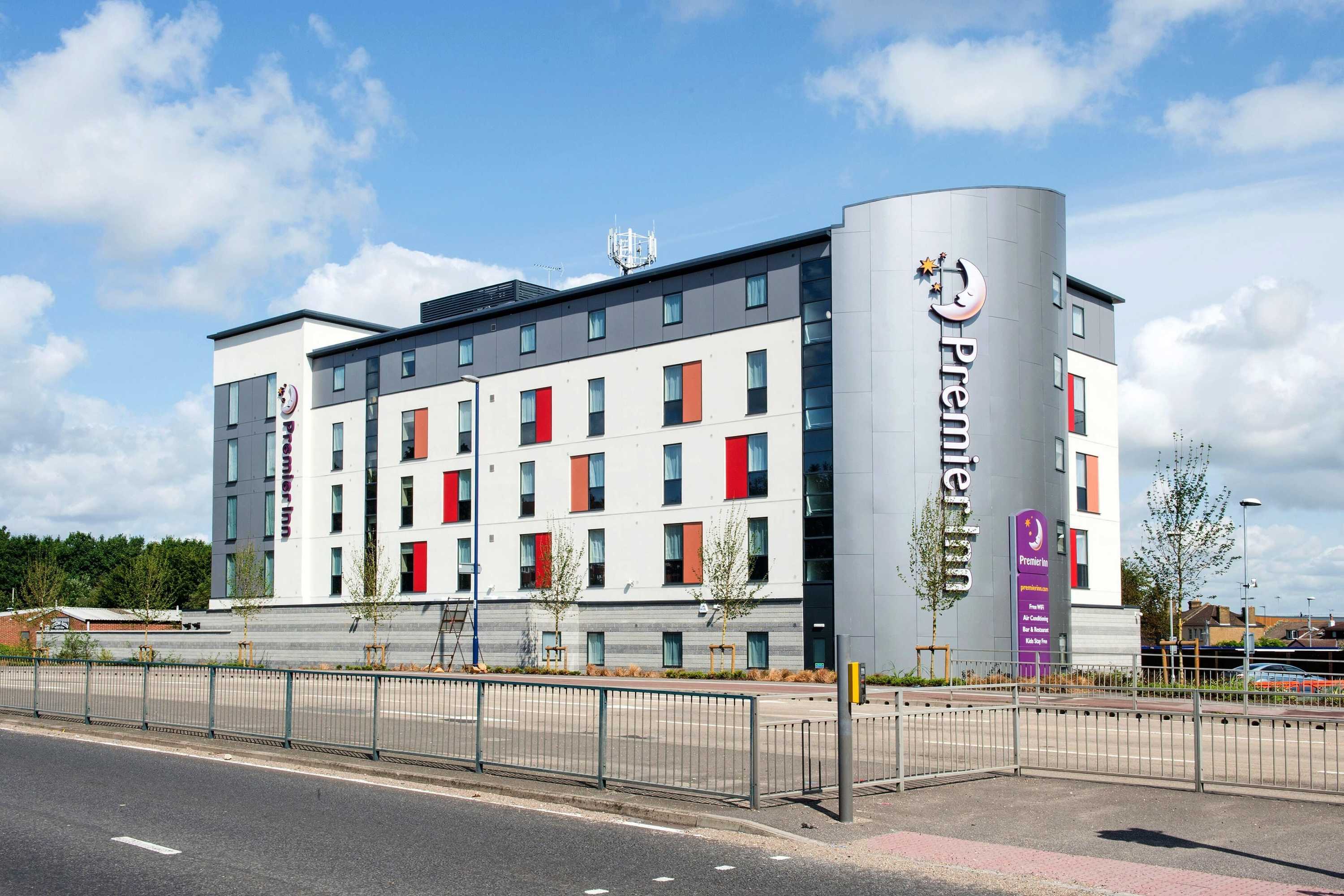 Gift card for Premier Inn Chatham Gillingham Victory Pier Hotel Gift card for Premier Inn Chatham Gillingham Victory Pier Hotel
