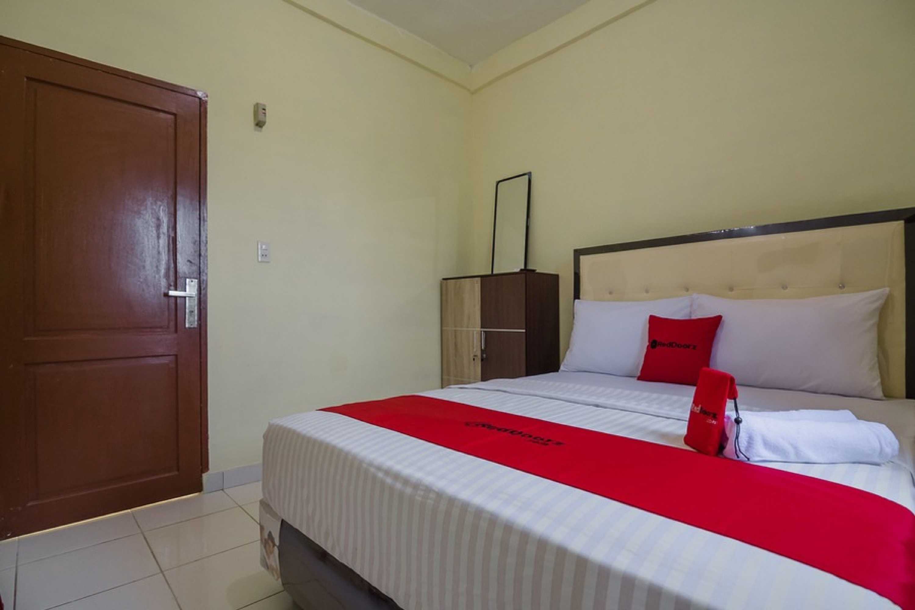 Gift card for Reddoorz Near Politeknik Negeri Medan Gift card for Reddoorz Near Politeknik Negeri Medan