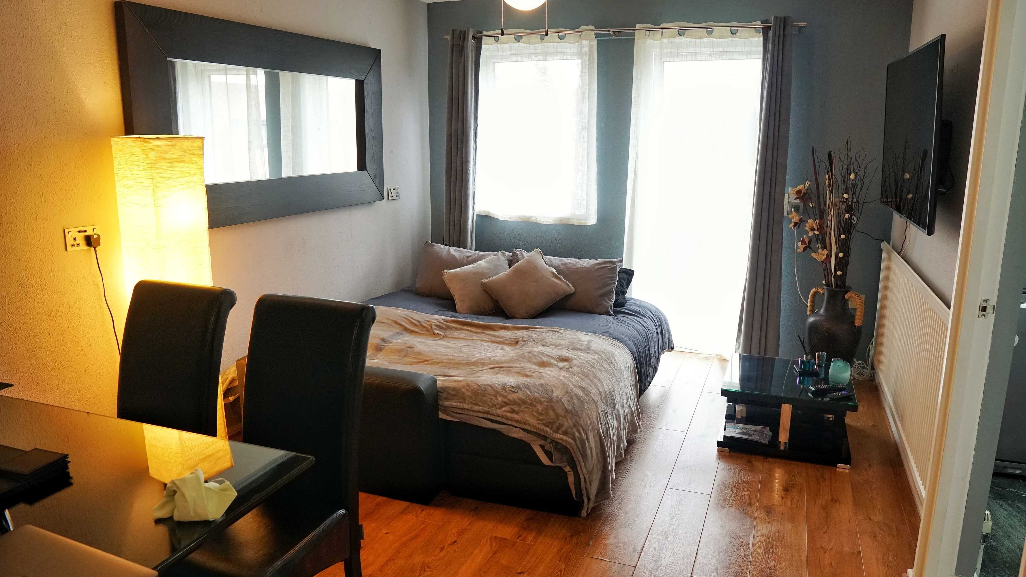 Gift card for North London Apartment - Edmonton Gift card for North London Apartment - Edmonton