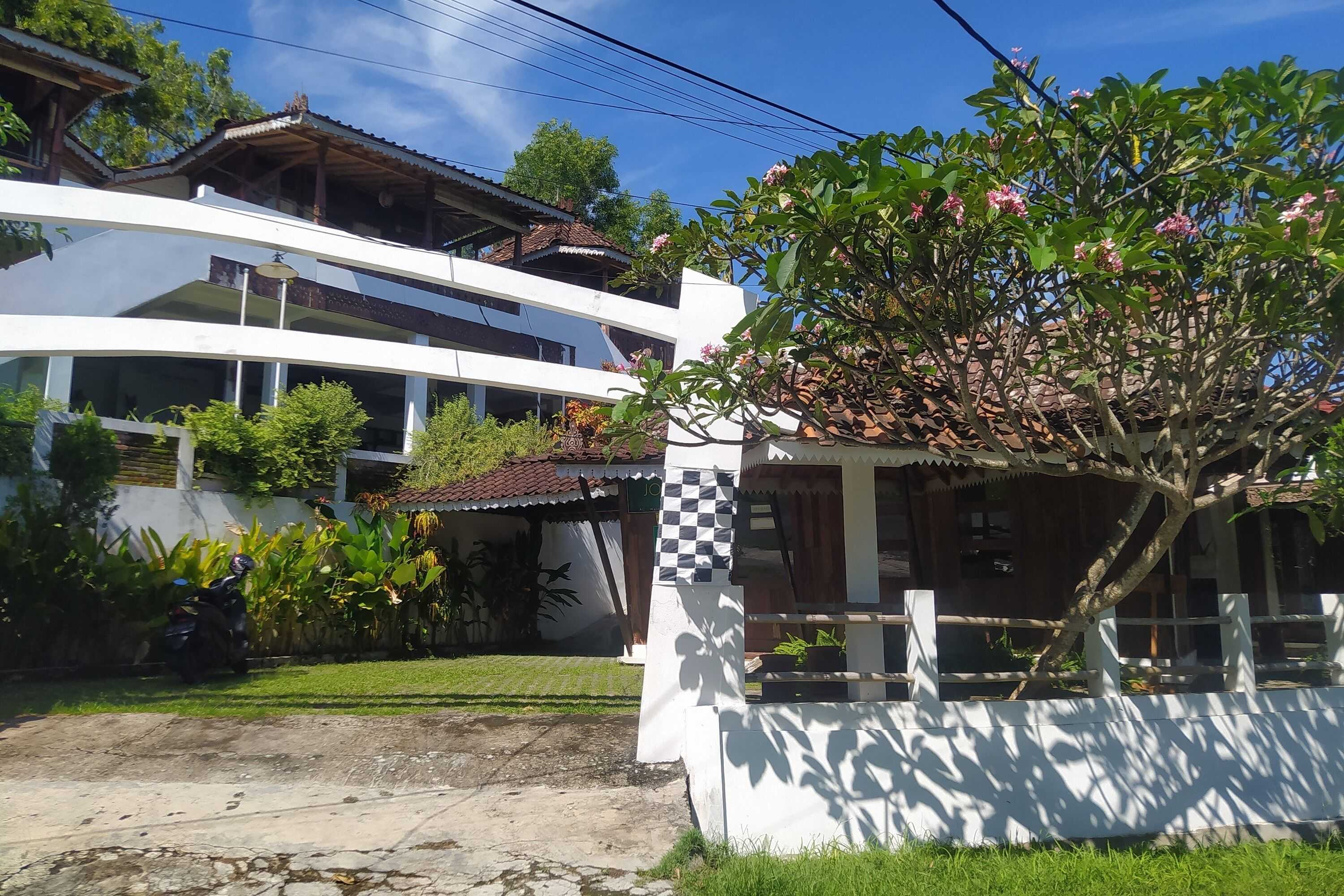 Gift card for Villa Joglo Paris