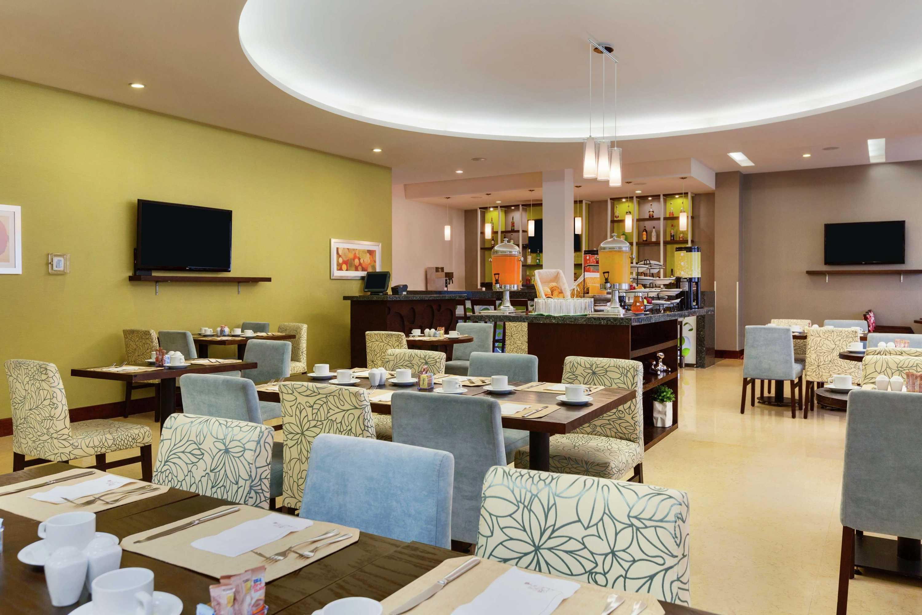 Gift card for Hilton Garden Inn Queretaro Gift card for Hilton Garden Inn Queretaro