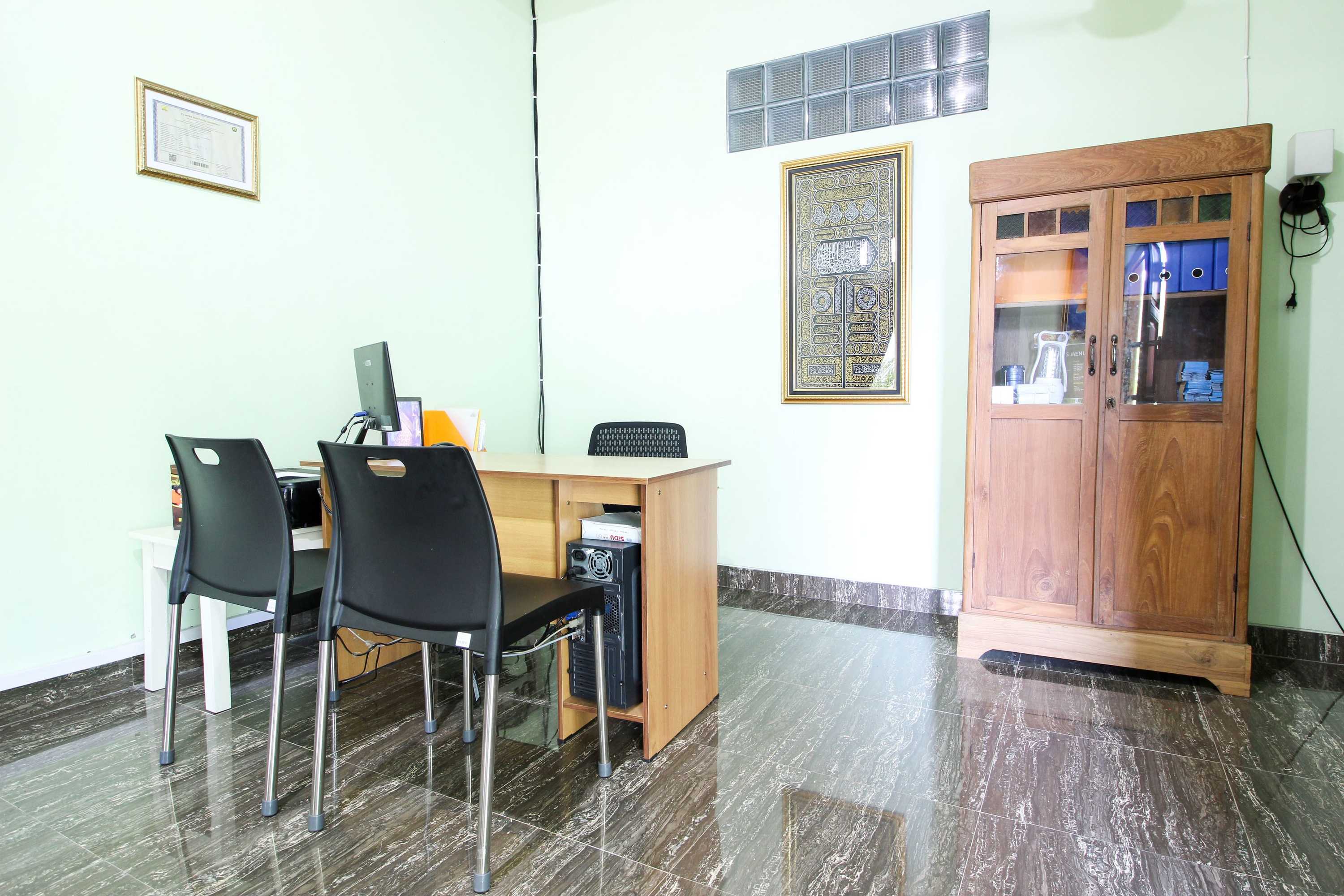 Gift card for Reddoorz Plus Near Taman Sari Gift card for Reddoorz Plus Near Taman Sari