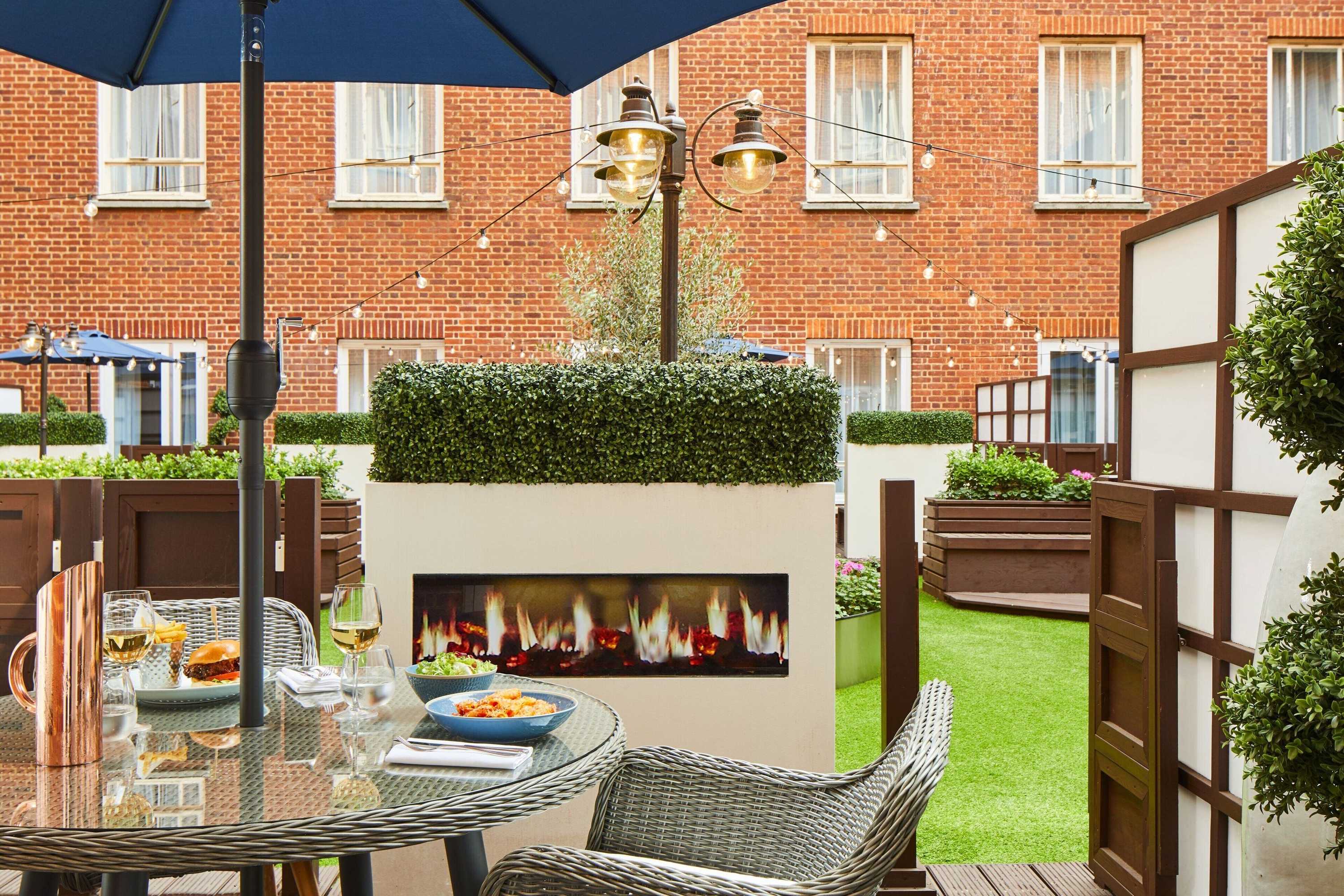 Gift card for London Marriott Hotel Grosvenor Square Gift card for London Marriott Hotel Grosvenor Square
