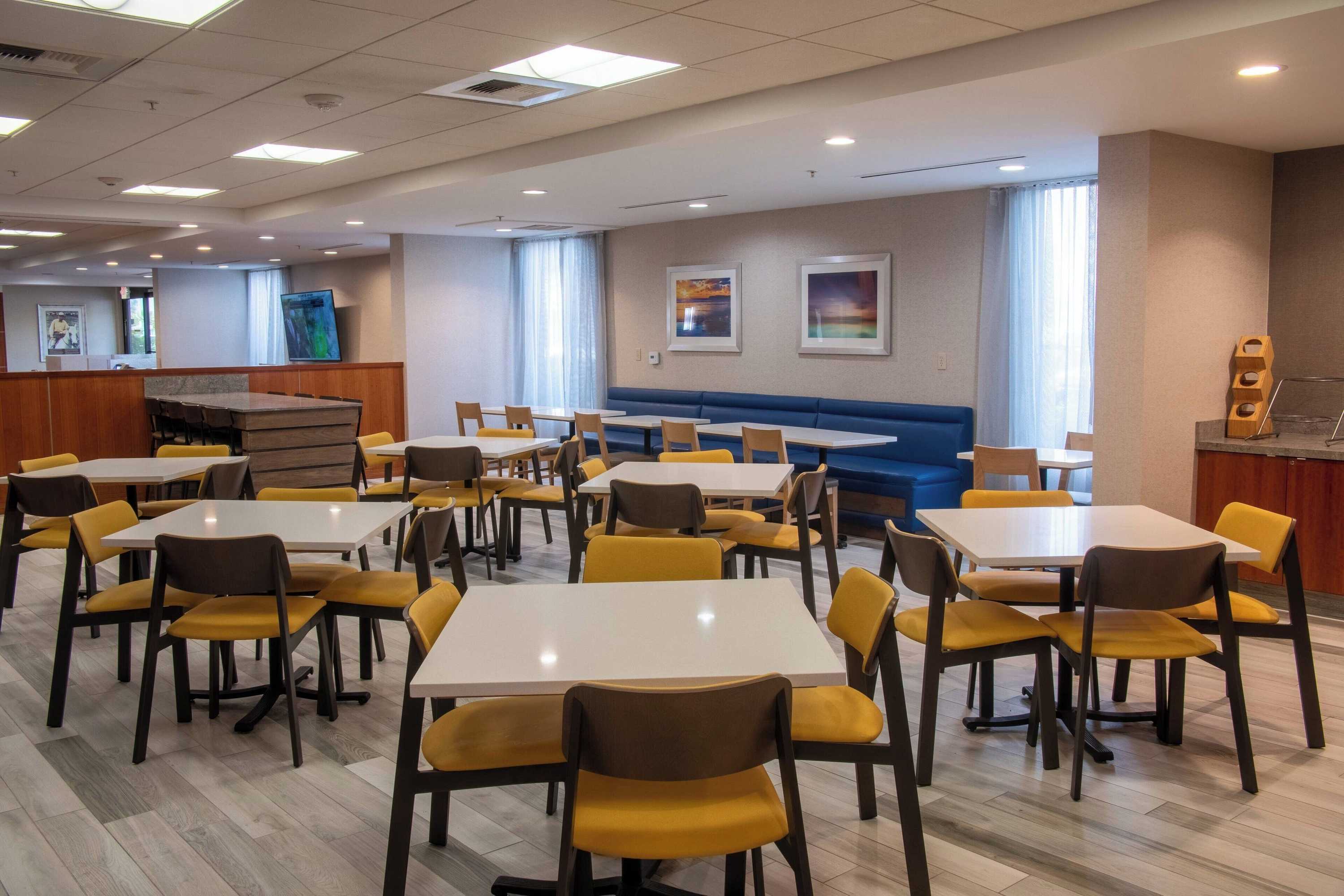 Gift card for Fairfield Inn & Suites Anaheim North/buena Park. Gift card for Fairfield Inn & Suites Anaheim North/buena Park.