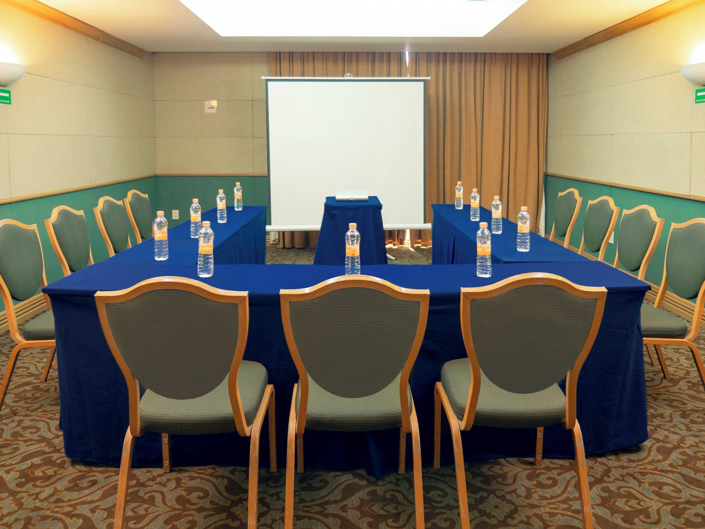 Gift card for Holiday Inn Express Torreon by Ihg