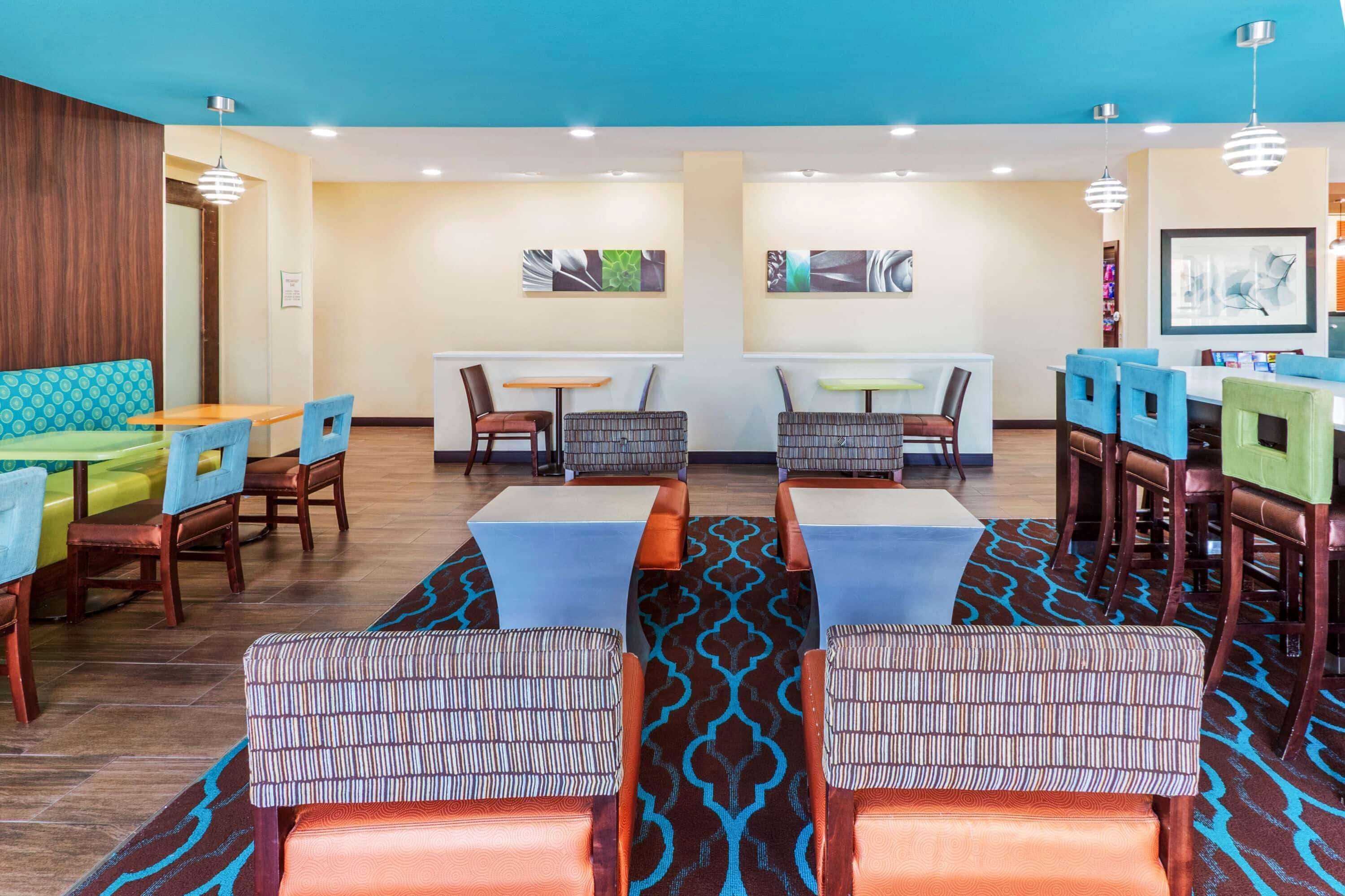 Gift card for La Quinta Inn & Suites by Wyndham Artesia Gift card for La Quinta Inn & Suites by Wyndham Artesia