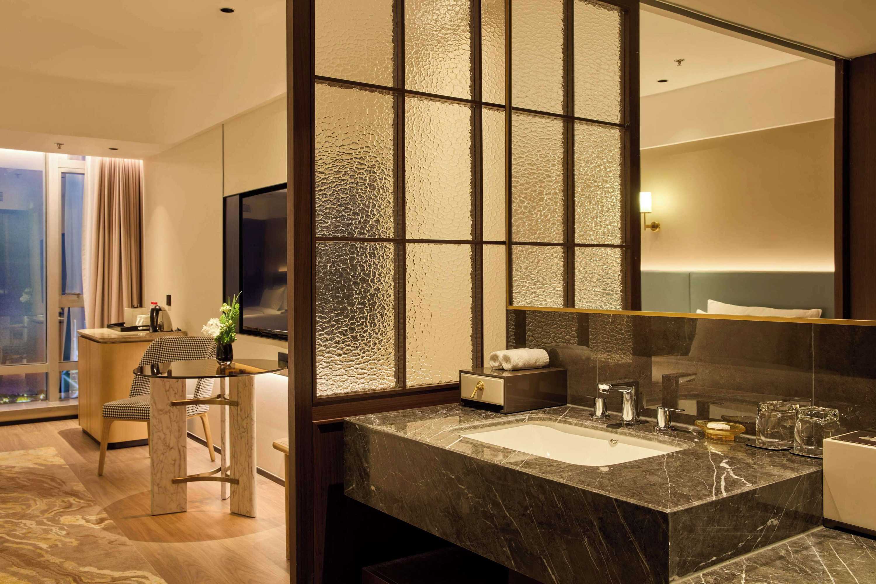 Gift card for Wyndham Grand Plaza Royale Ningbo Gift card for Wyndham Grand Plaza Royale Ningbo
