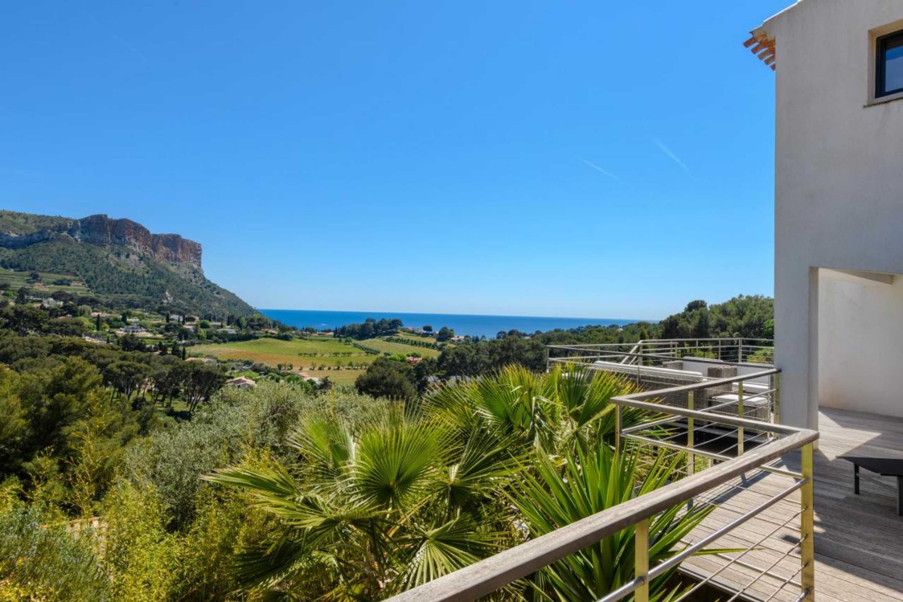 Gift card for Villa Canaille Par Dodo-à-Cassis