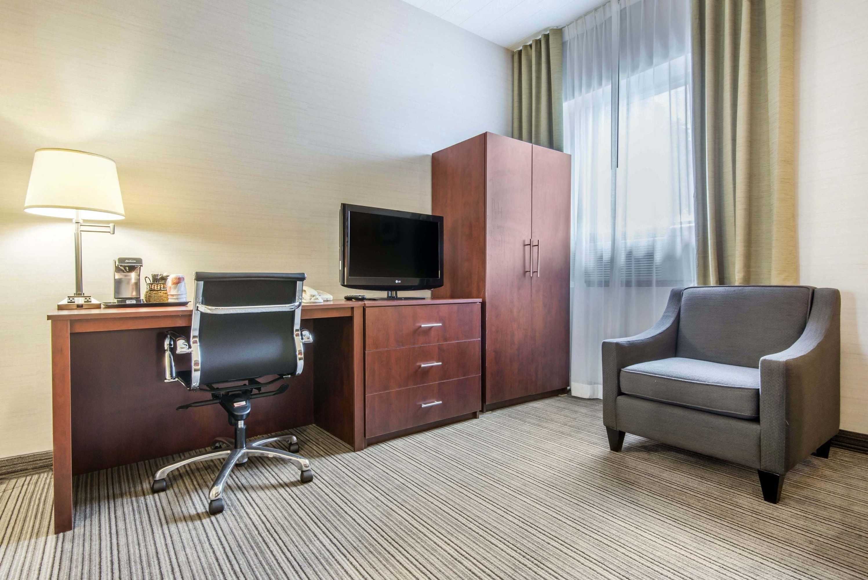 Gift card for Comfort Inn & Suites Gift card for Comfort Inn & Suites