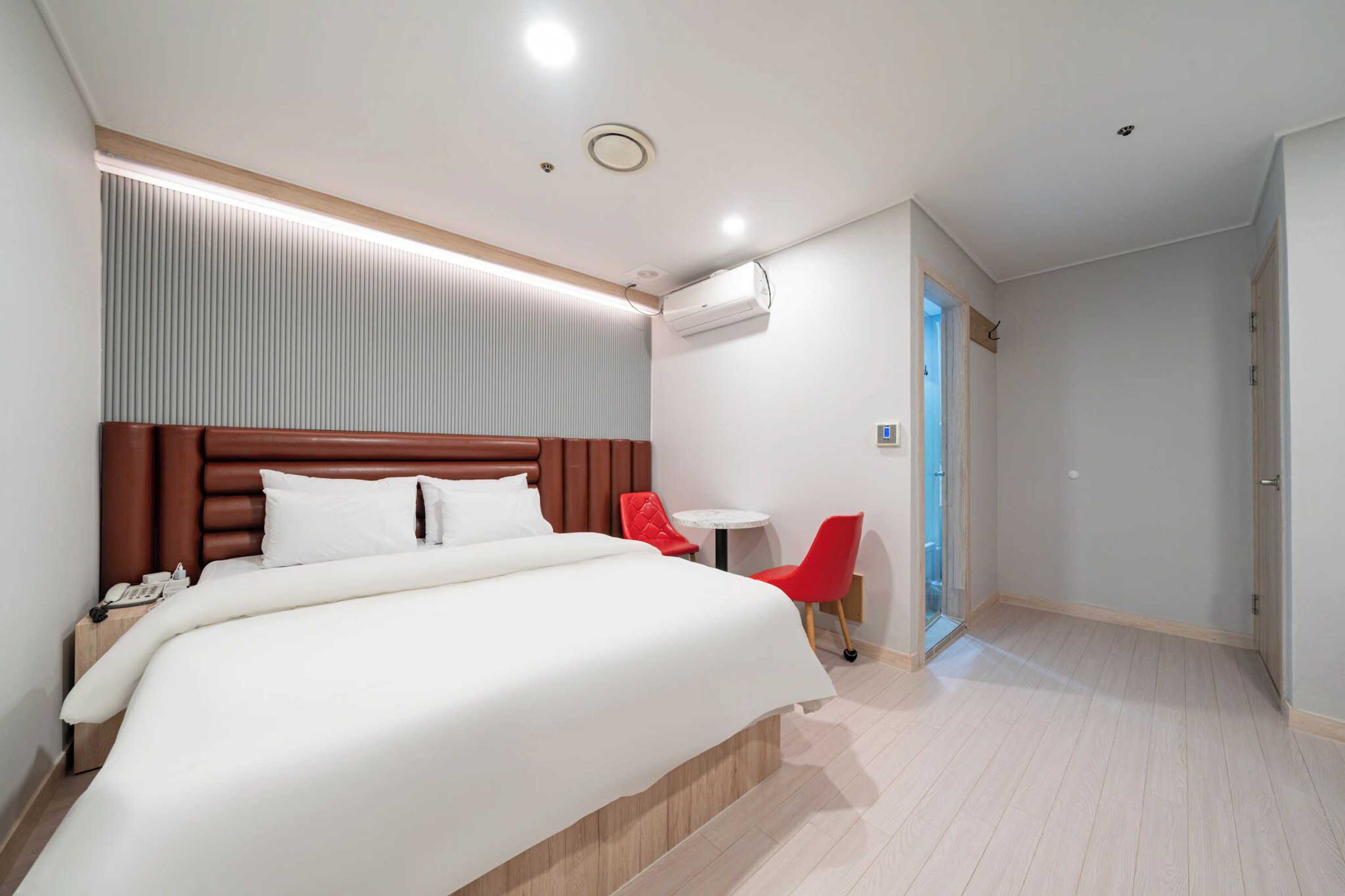 Gift card for Ilsan Hwajeong June