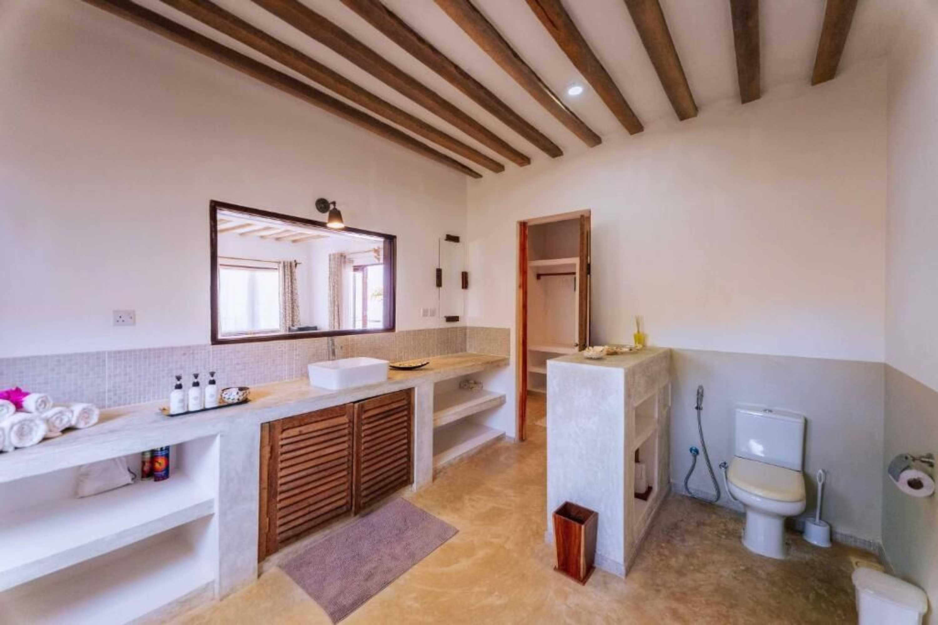 Gift card for La Villa de Victor Kigomani