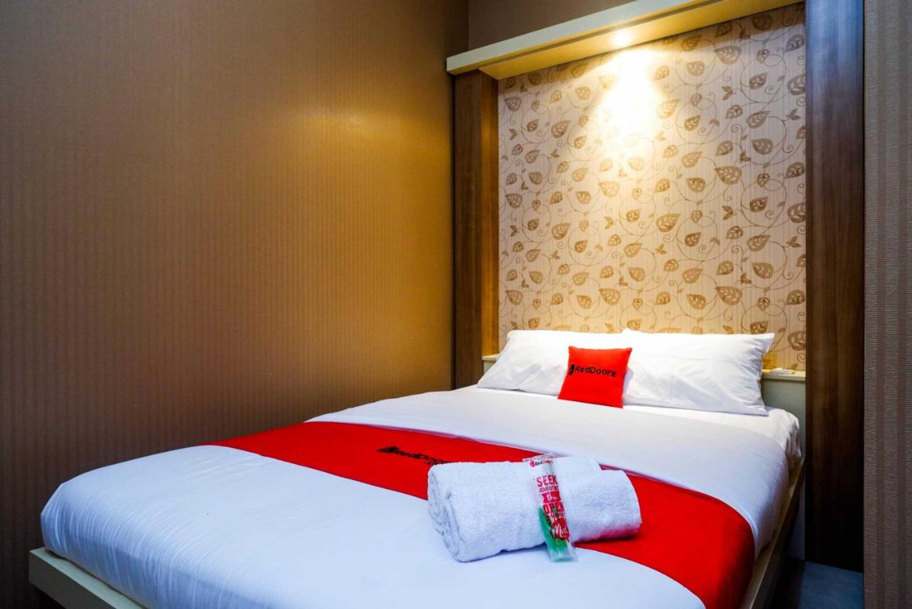 Gift card for Reddoorz Near Simpang Tujuh Kudus