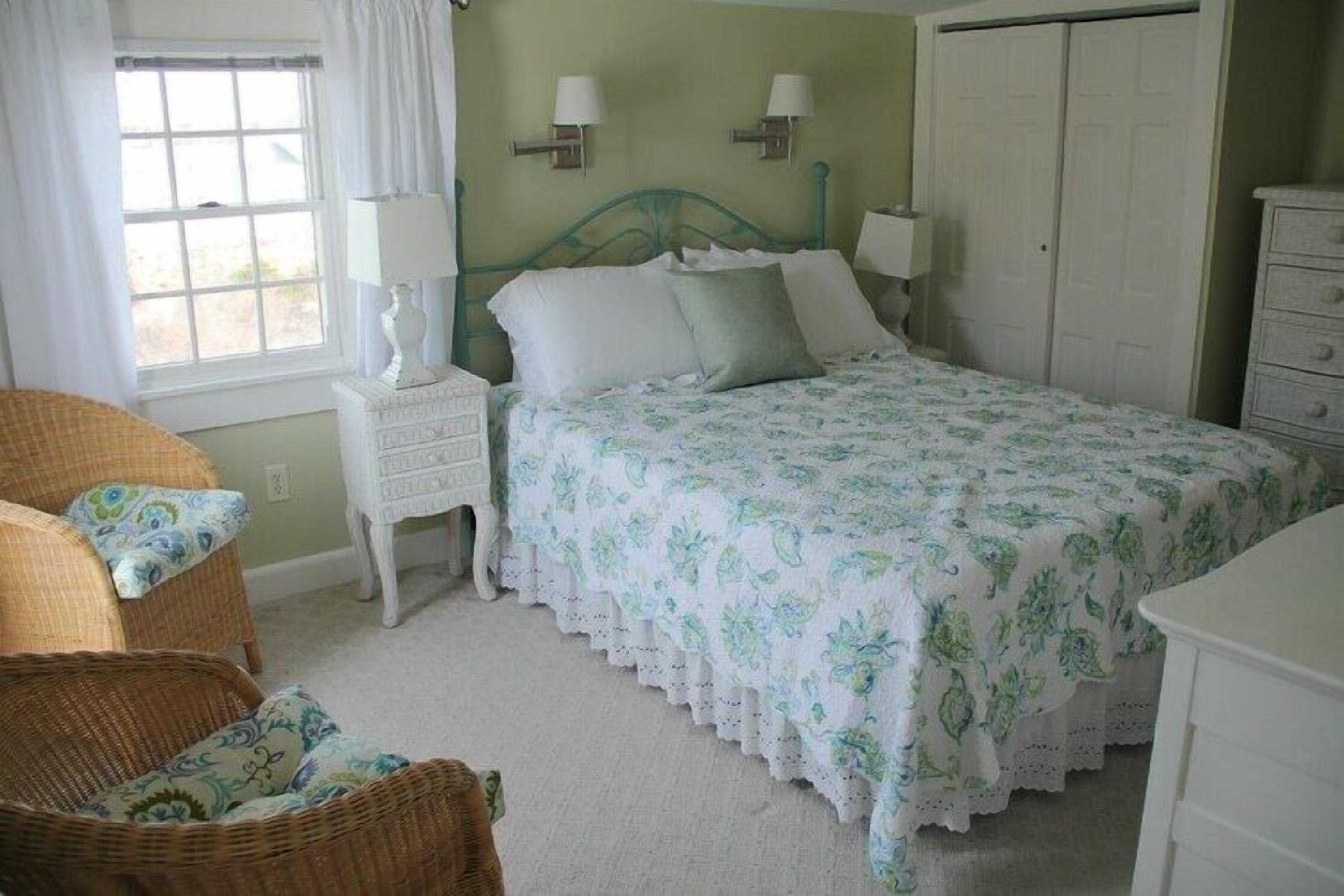 Gift card for An English Garden Bed & Breakfast Gift card for An English Garden Bed & Breakfast