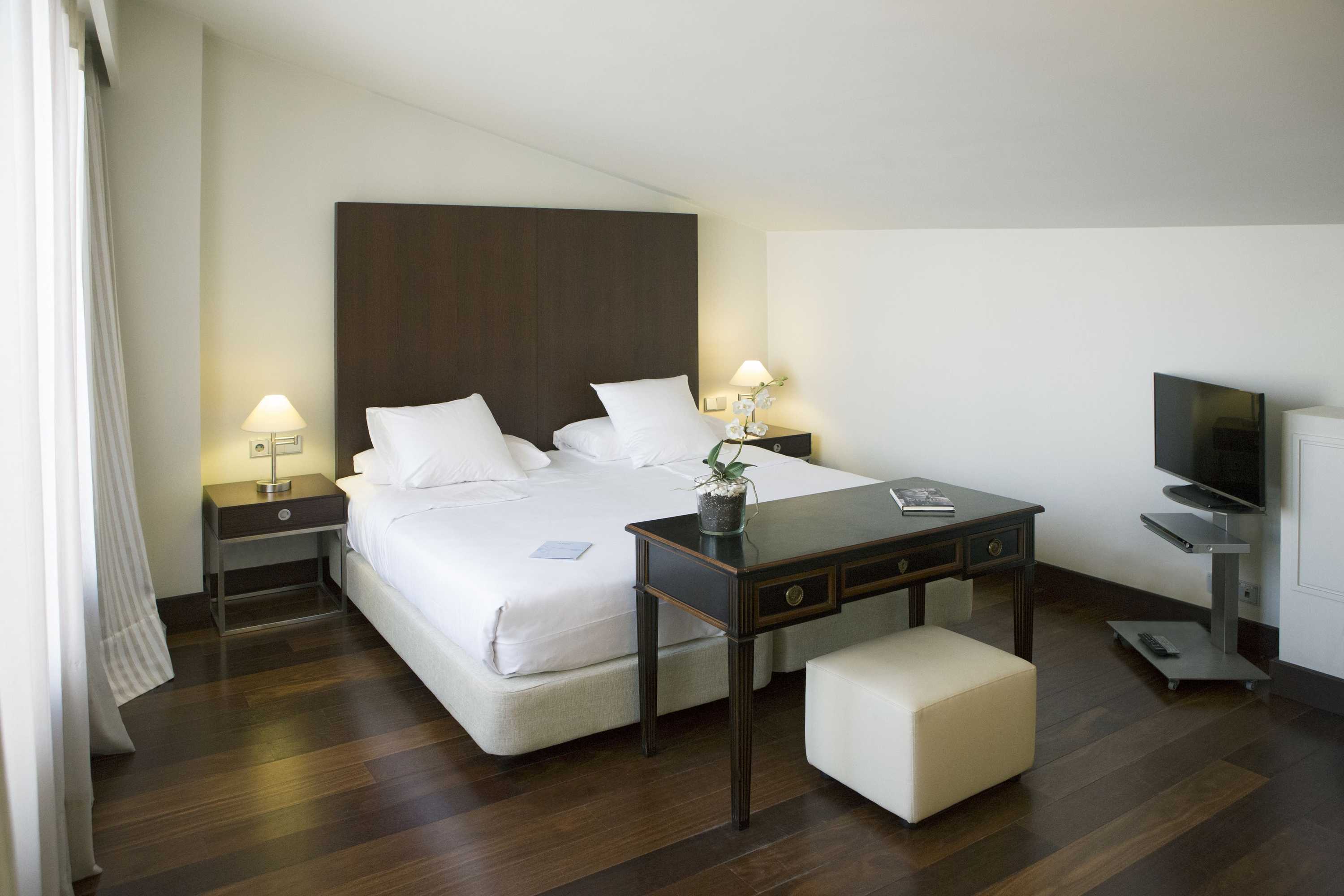 Gift card for Hospes Amérigo, Alicante, a Member of Design Hotels Gift card for Hospes Amérigo, Alicante, a Member of Design Hotels