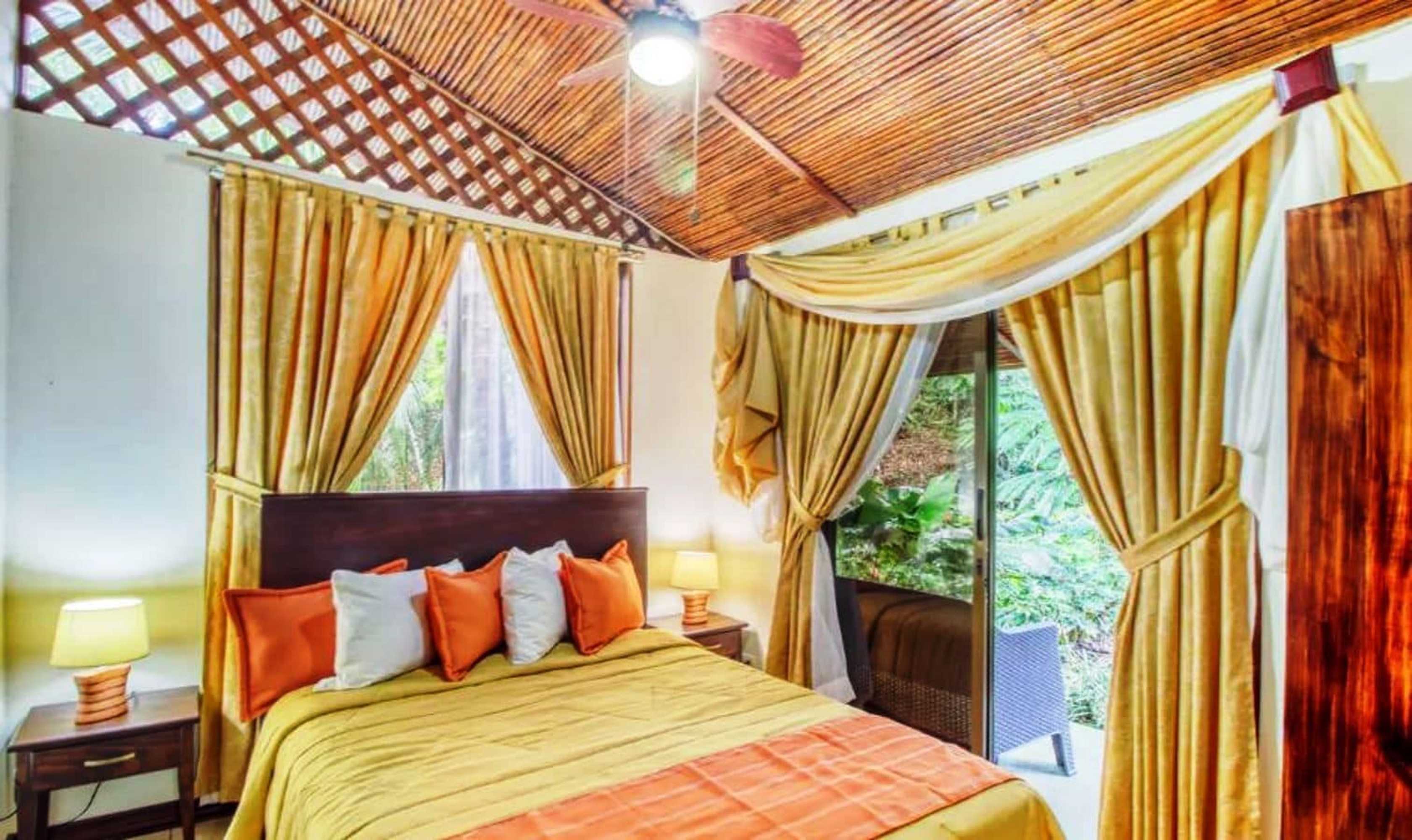 Gift card for San Rafael Ecolodge Gift card for San Rafael Ecolodge