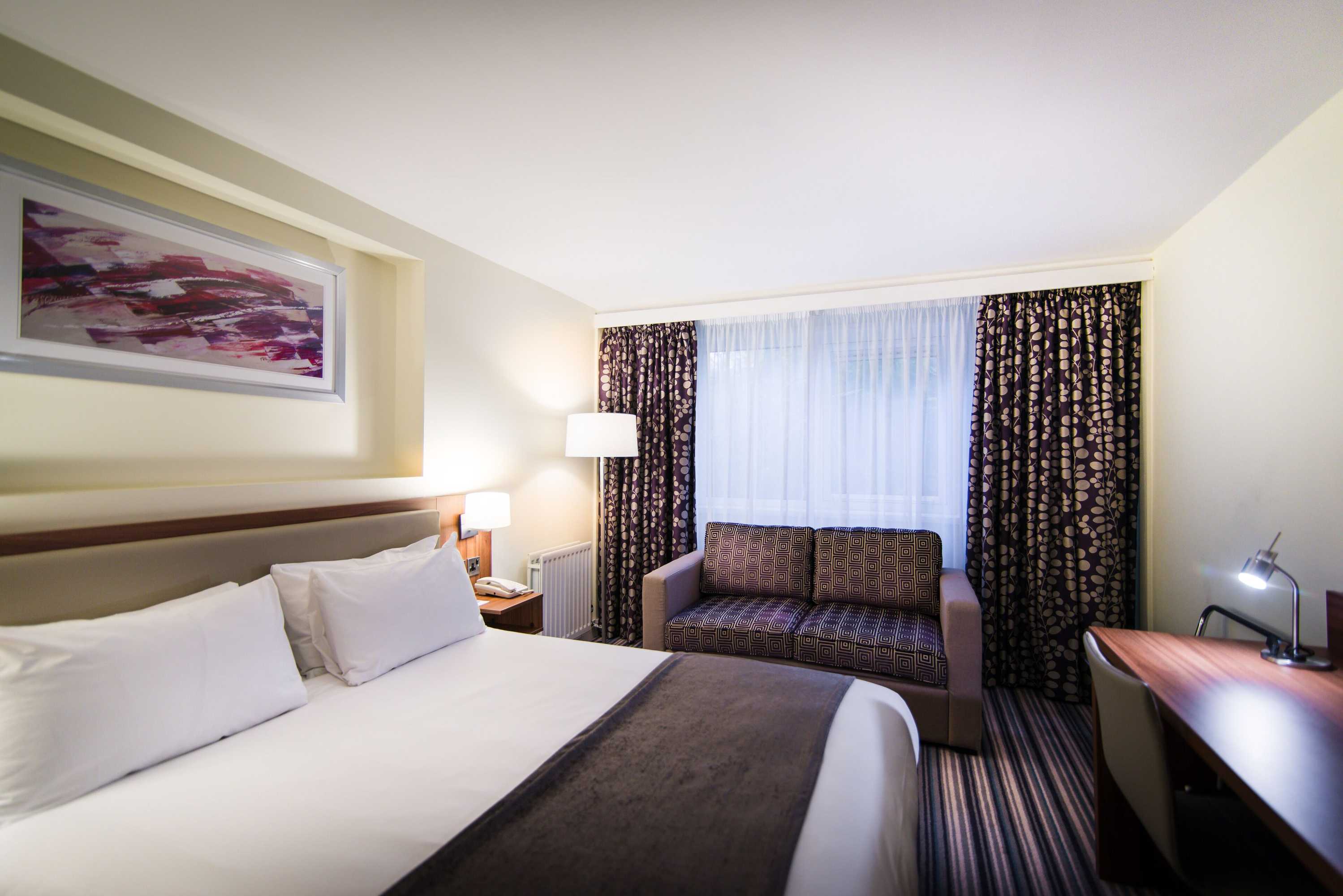 Gift card for Holiday Inn Stoke on Trent M6, Jct 15 by Ihg Gift card for Holiday Inn Stoke on Trent M6, Jct 15 by Ihg