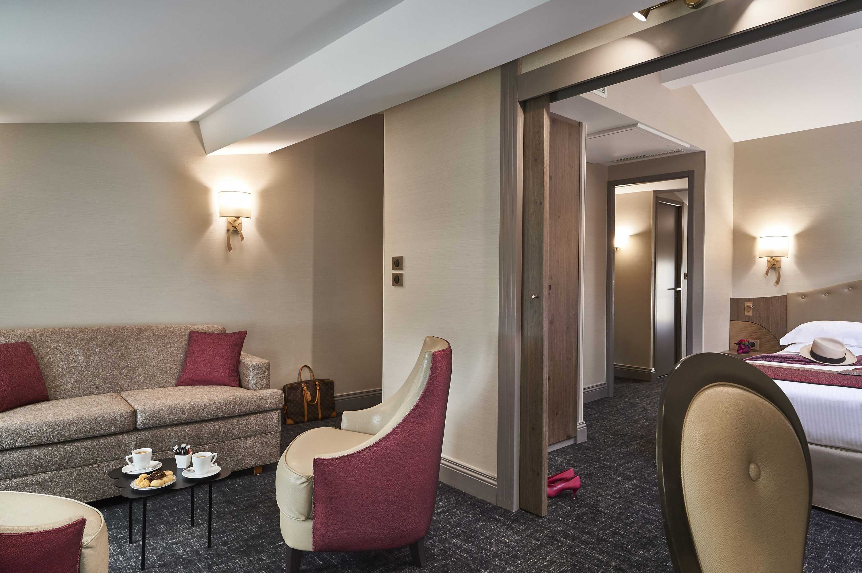Gift card for Best Western Premier Hotel Bayonne Etche Ona - Bordeaux Gift card for Best Western Premier Hotel Bayonne Etche Ona - Bordeaux