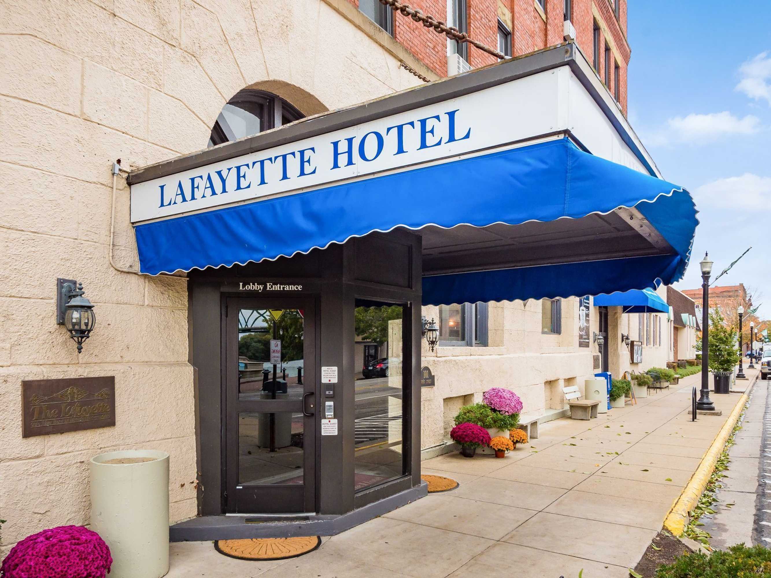 Gift card for The Lafayette A Grand Riverboat Era Hotel Gift card for The Lafayette A Grand Riverboat Era Hotel