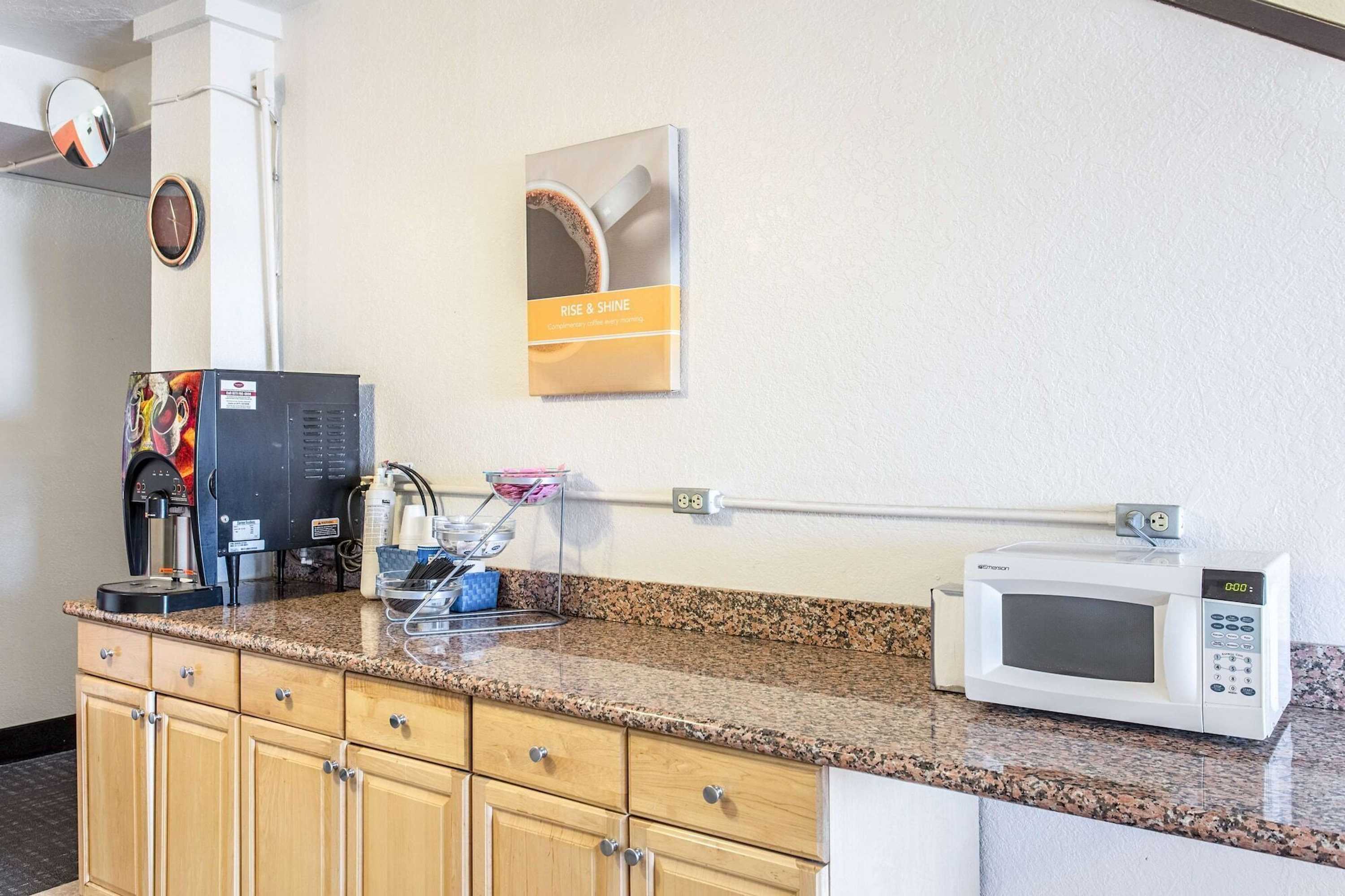 Gift card for Motel 6 Moriarty, NM