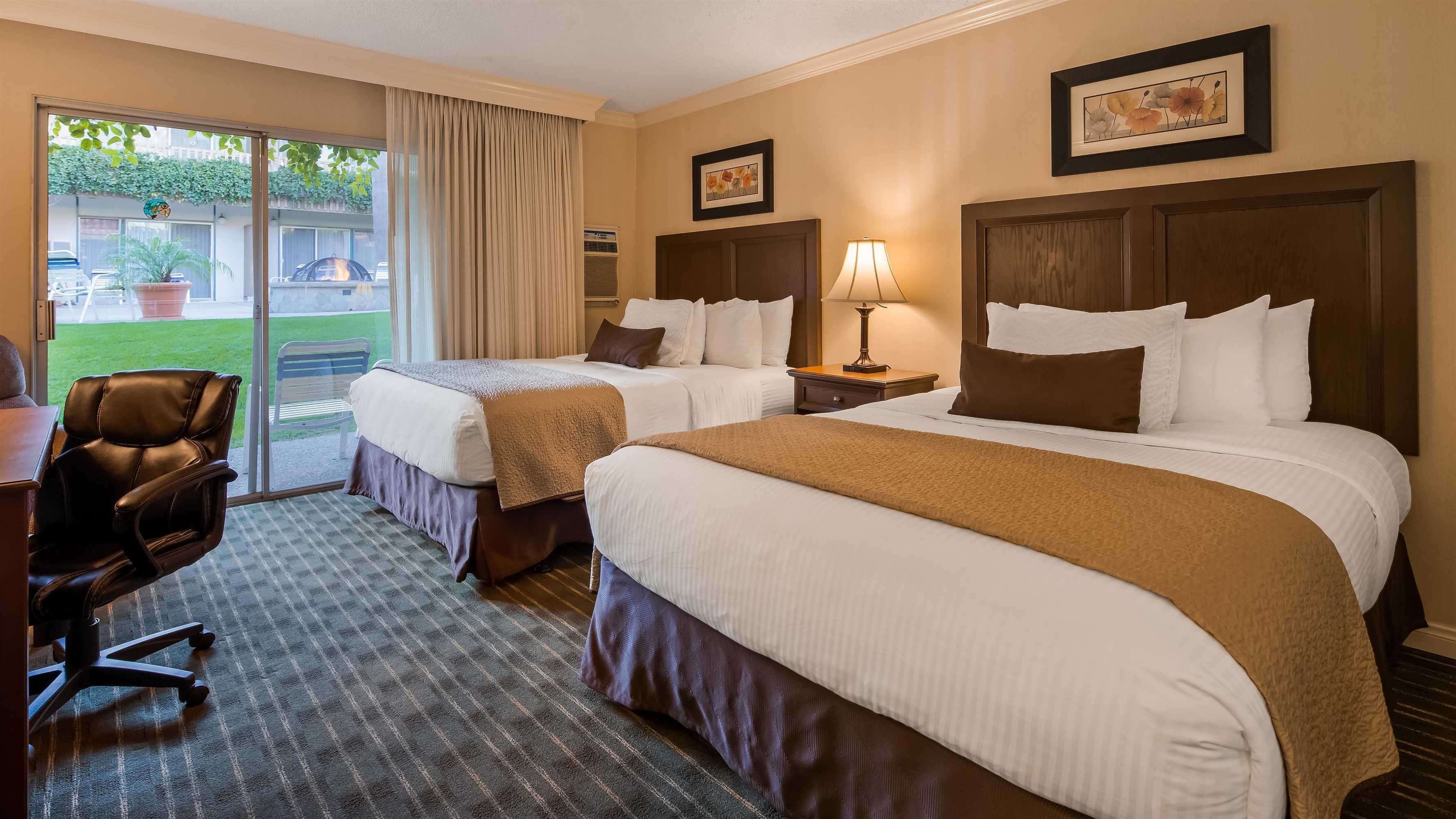 Gift card for Best Western Plus Pepper Tree Inn Gift card for Best Western Plus Pepper Tree Inn