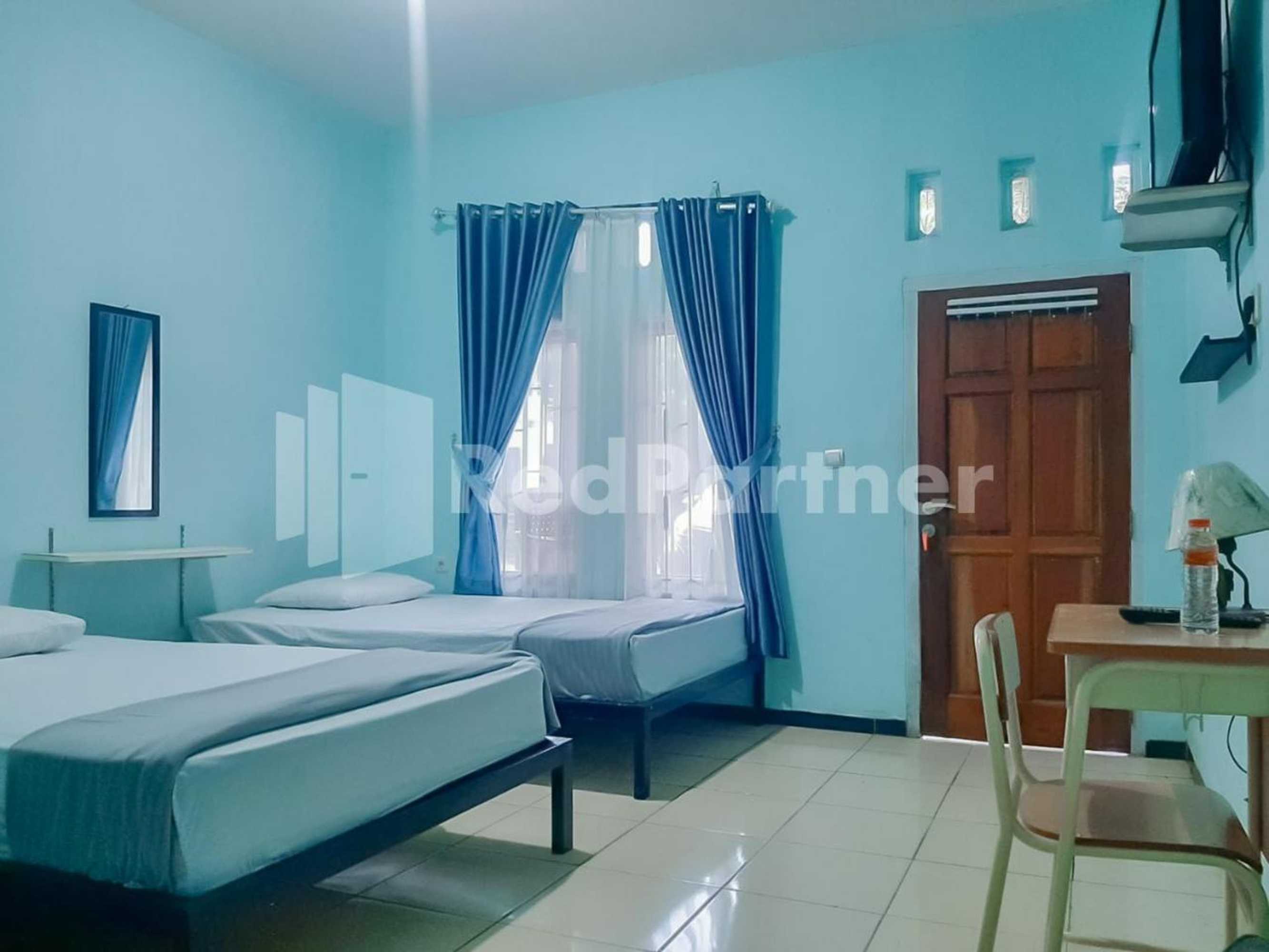 Gift card for Syariah Safar Guest House Mitra Reddoorz