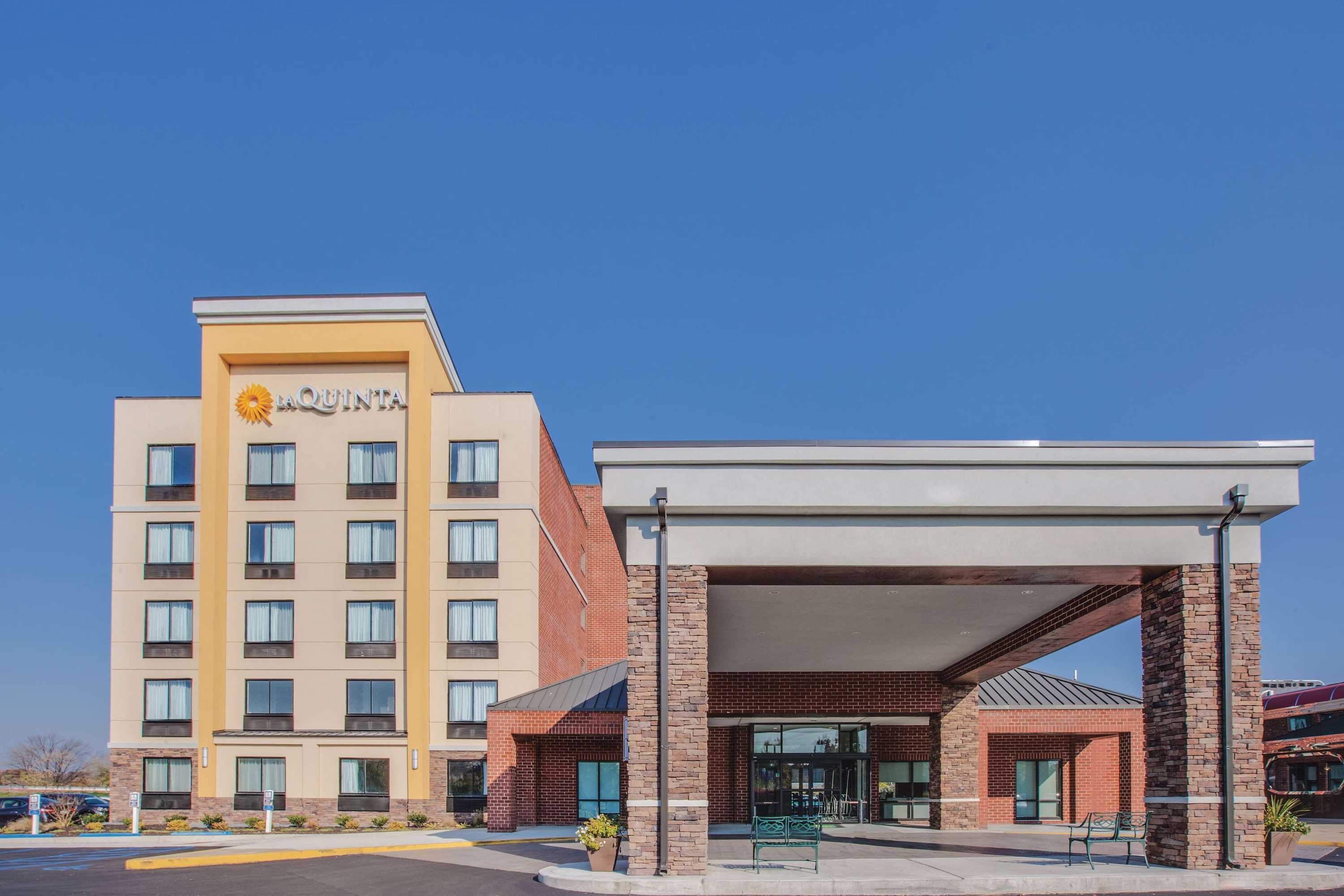 Gift card for La Quinta Inn & Suites by Wyndham Philadelphia Airport Gift card for La Quinta Inn & Suites by Wyndham Philadelphia Airport
