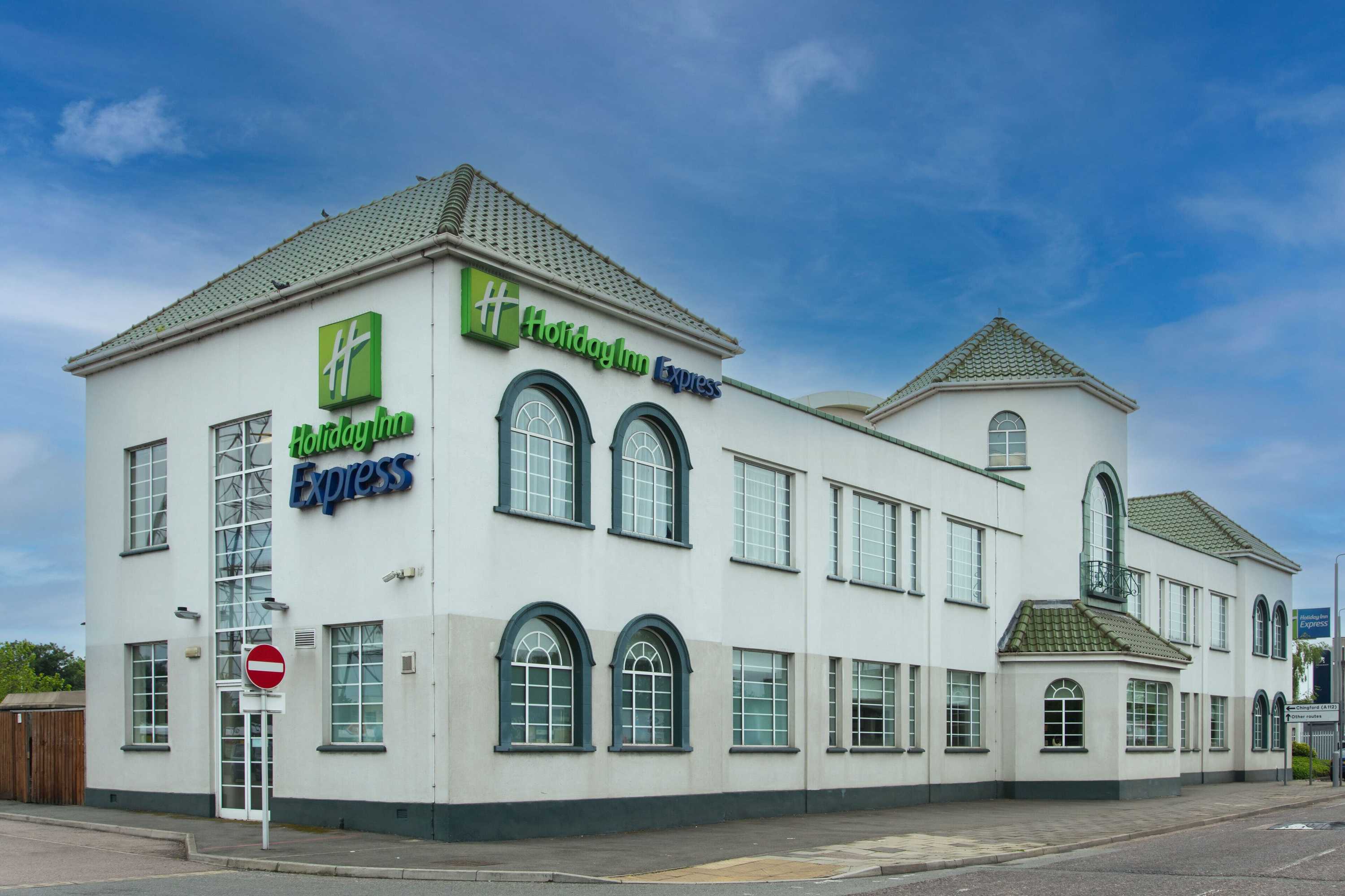 Gift card for Holiday Inn Express London Chingford by Ihg Gift card for Holiday Inn Express London Chingford by Ihg