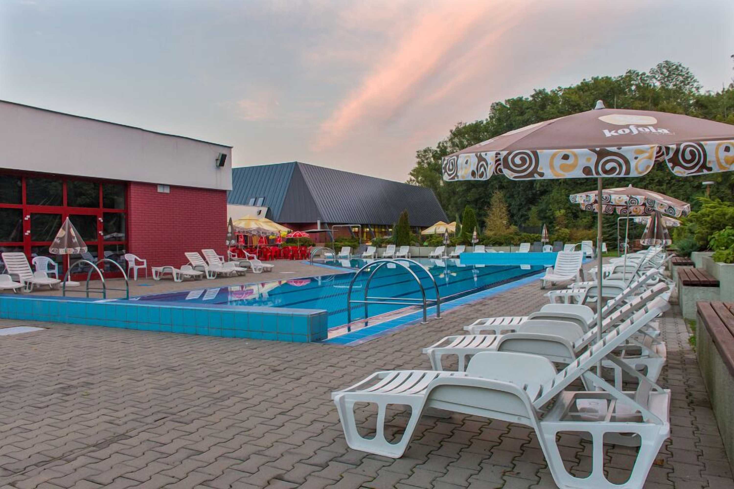 Gift card for Hotel Belaria Resort - Wellness, Bazén Gift card for Hotel Belaria Resort - Wellness, Bazén