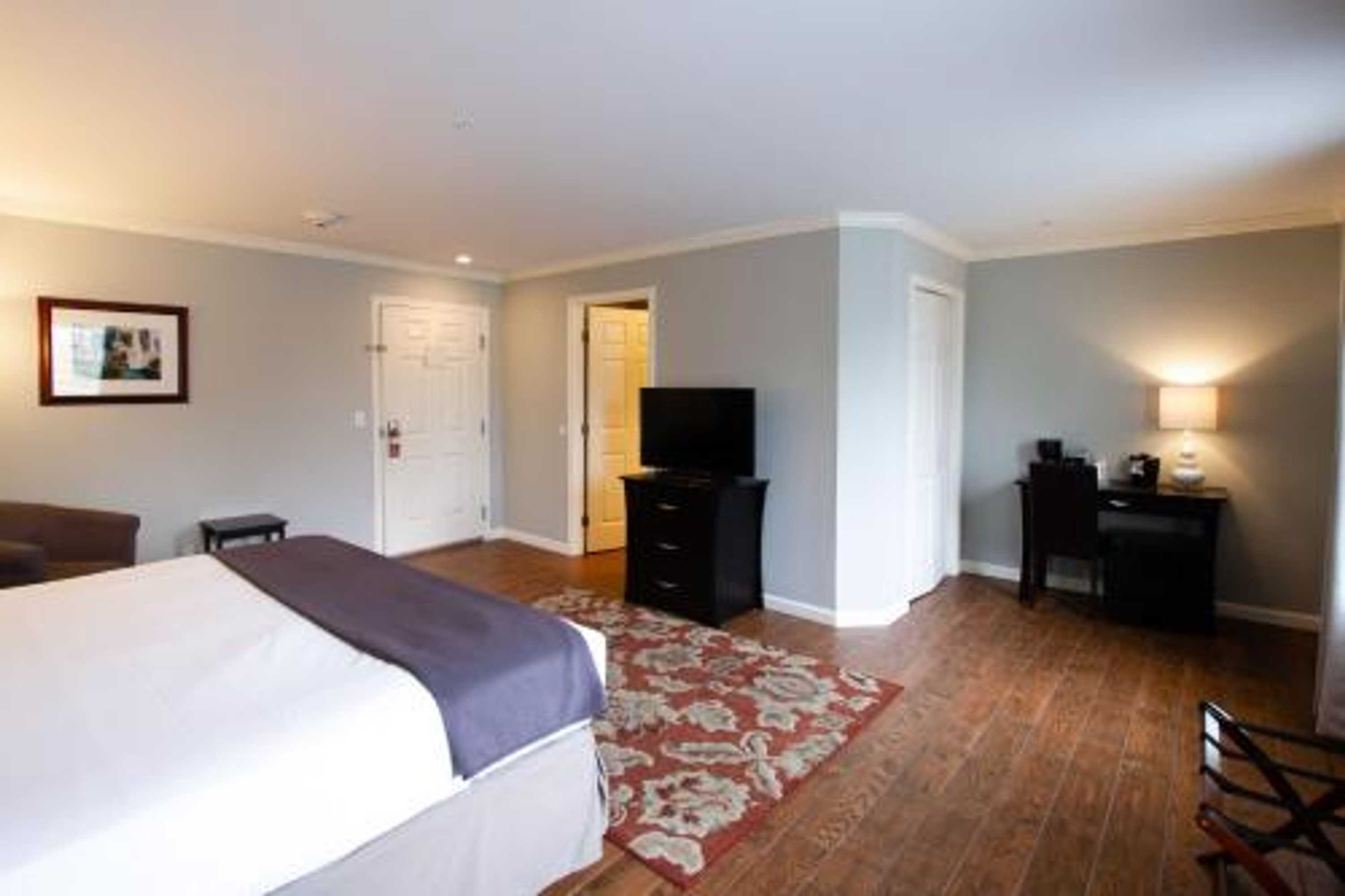 Gift card for The Dahlonega Square Hotel & Villas Gift card for The Dahlonega Square Hotel & Villas