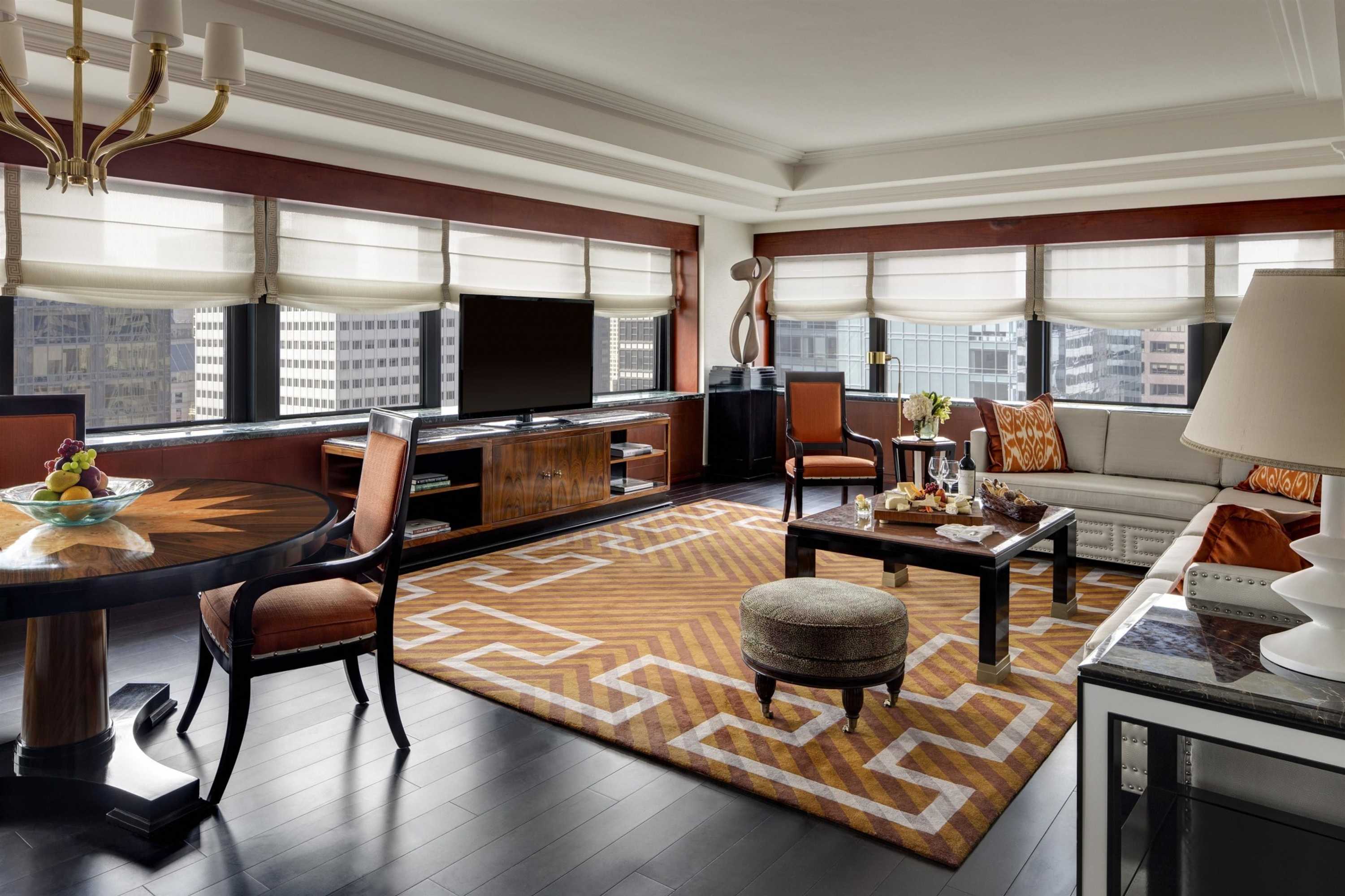 Gift card for Lotte New York Palace Gift card for Lotte New York Palace