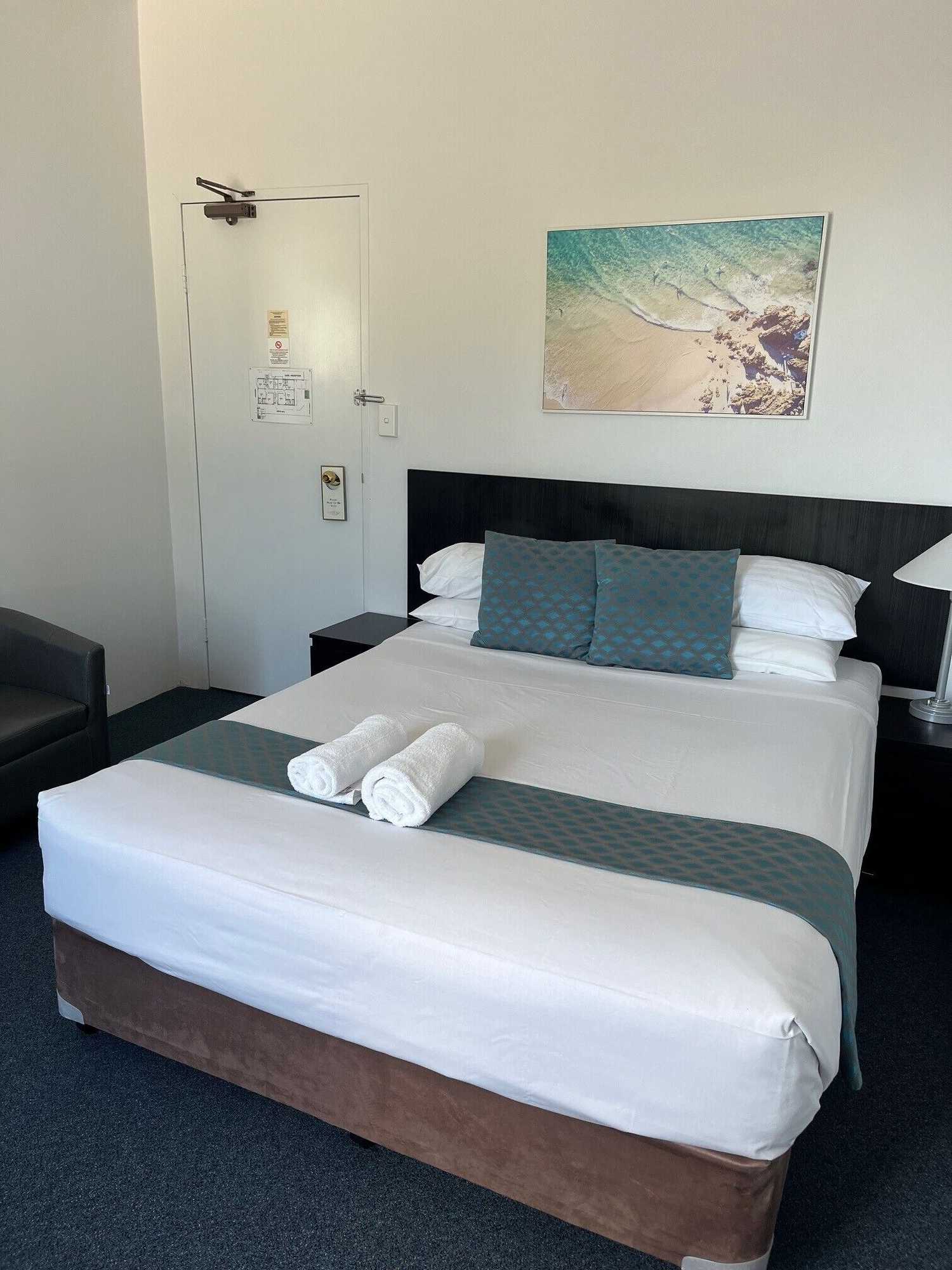 Gift card for Greenwich Inn Sydney Hotel Gift card for Greenwich Inn Sydney Hotel